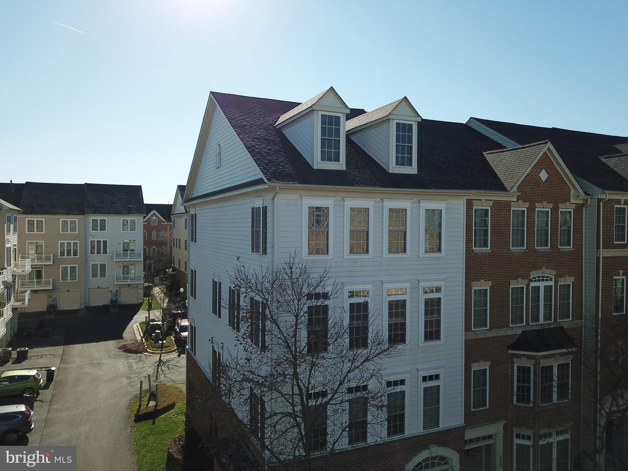 HIDDEN CREEK - Residential Lease