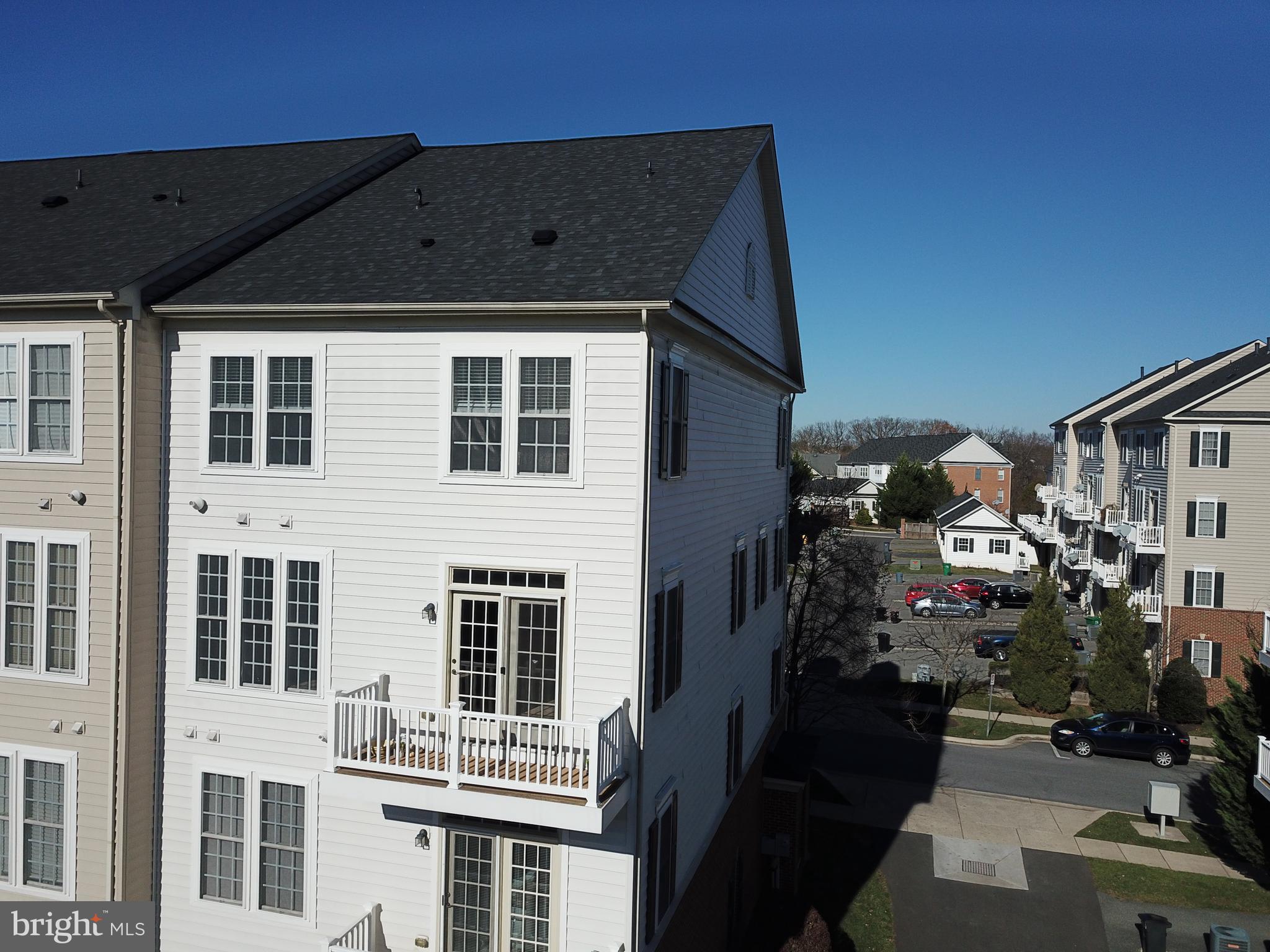 HIDDEN CREEK - Residential Lease