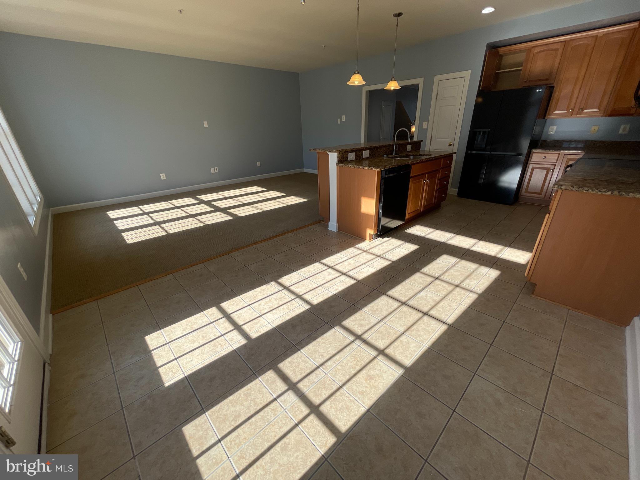 HIDDEN CREEK - Residential Lease