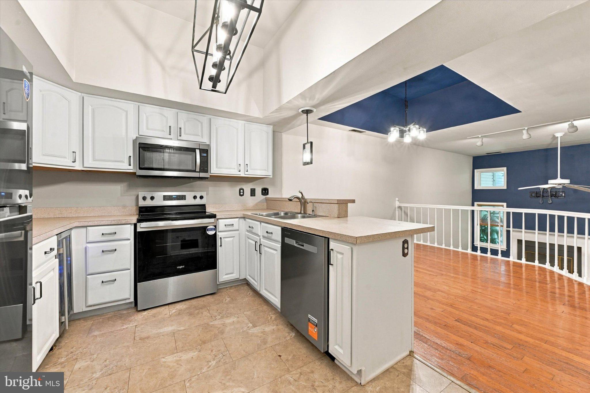 5401 DIANA DRIVE 187
