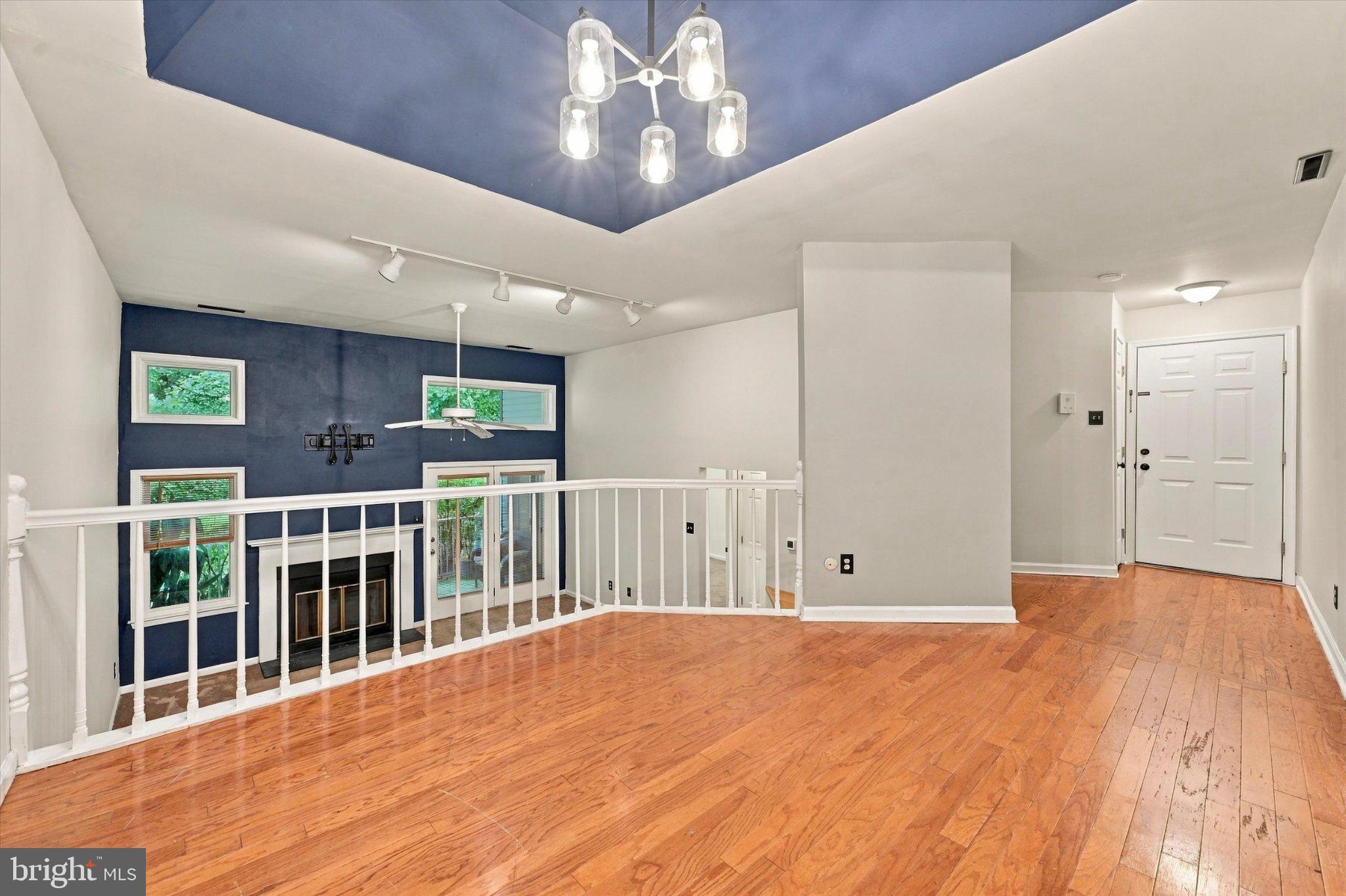5401 DIANA DRIVE 187