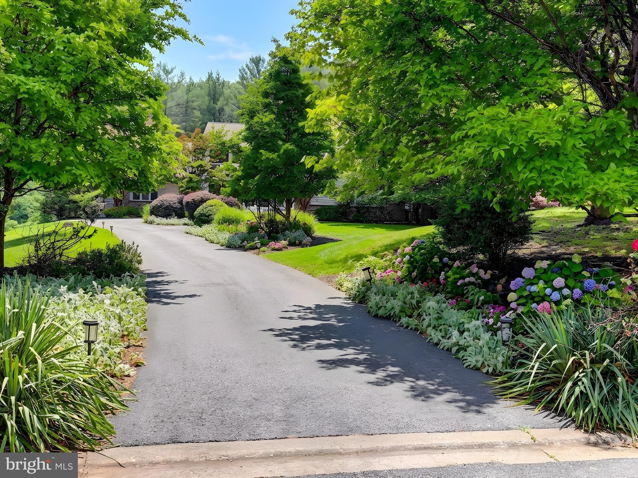 VALLEY BROOK - Residential