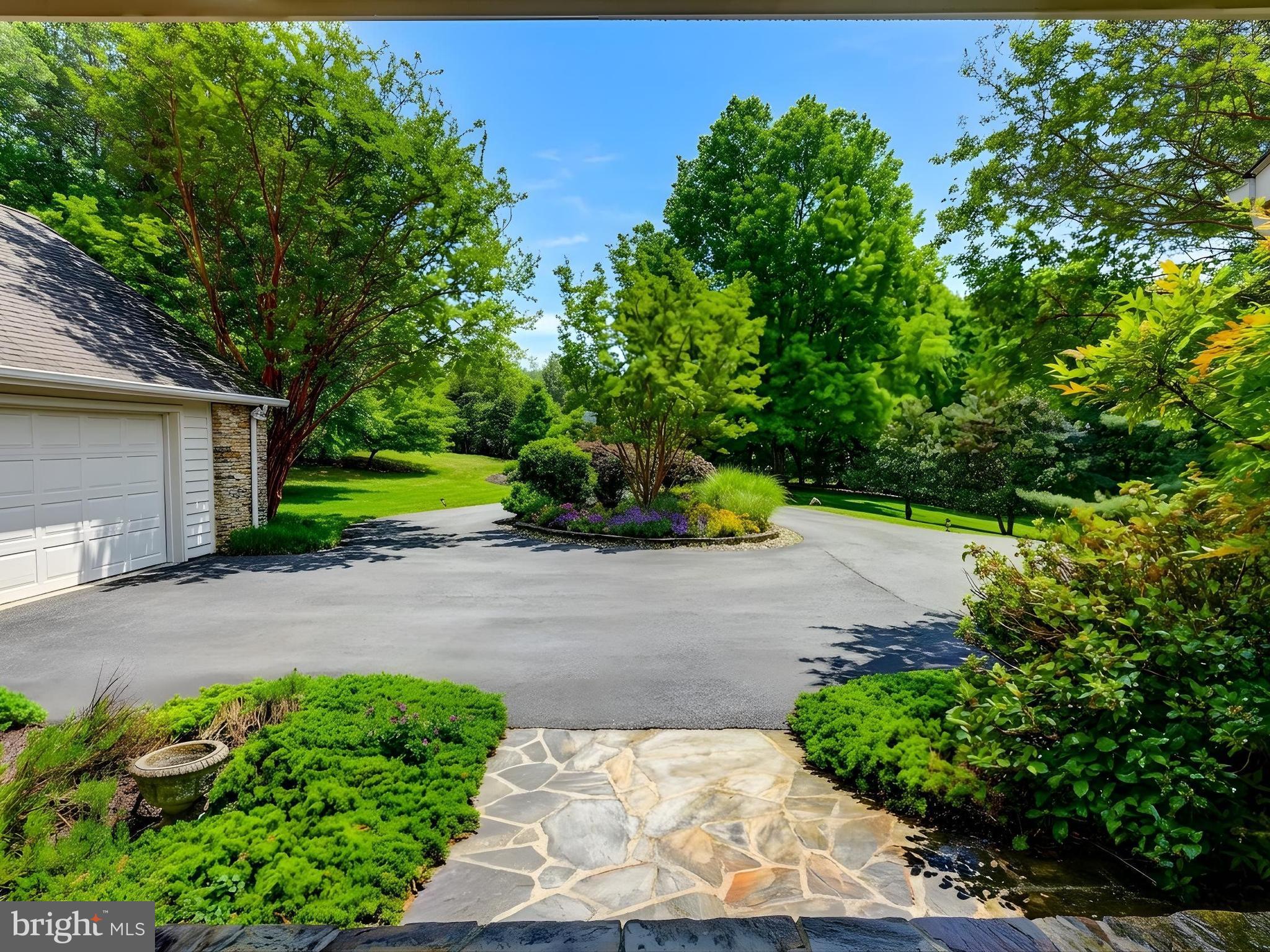 VALLEY BROOK - Residential