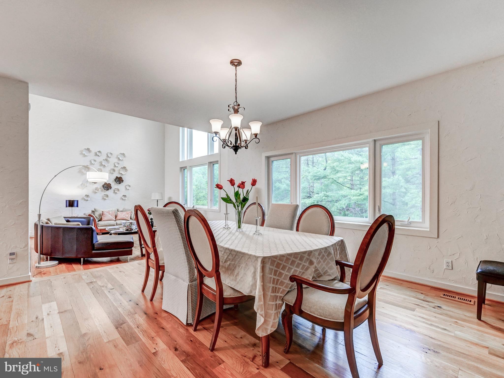 VALLEY BROOK - Residential