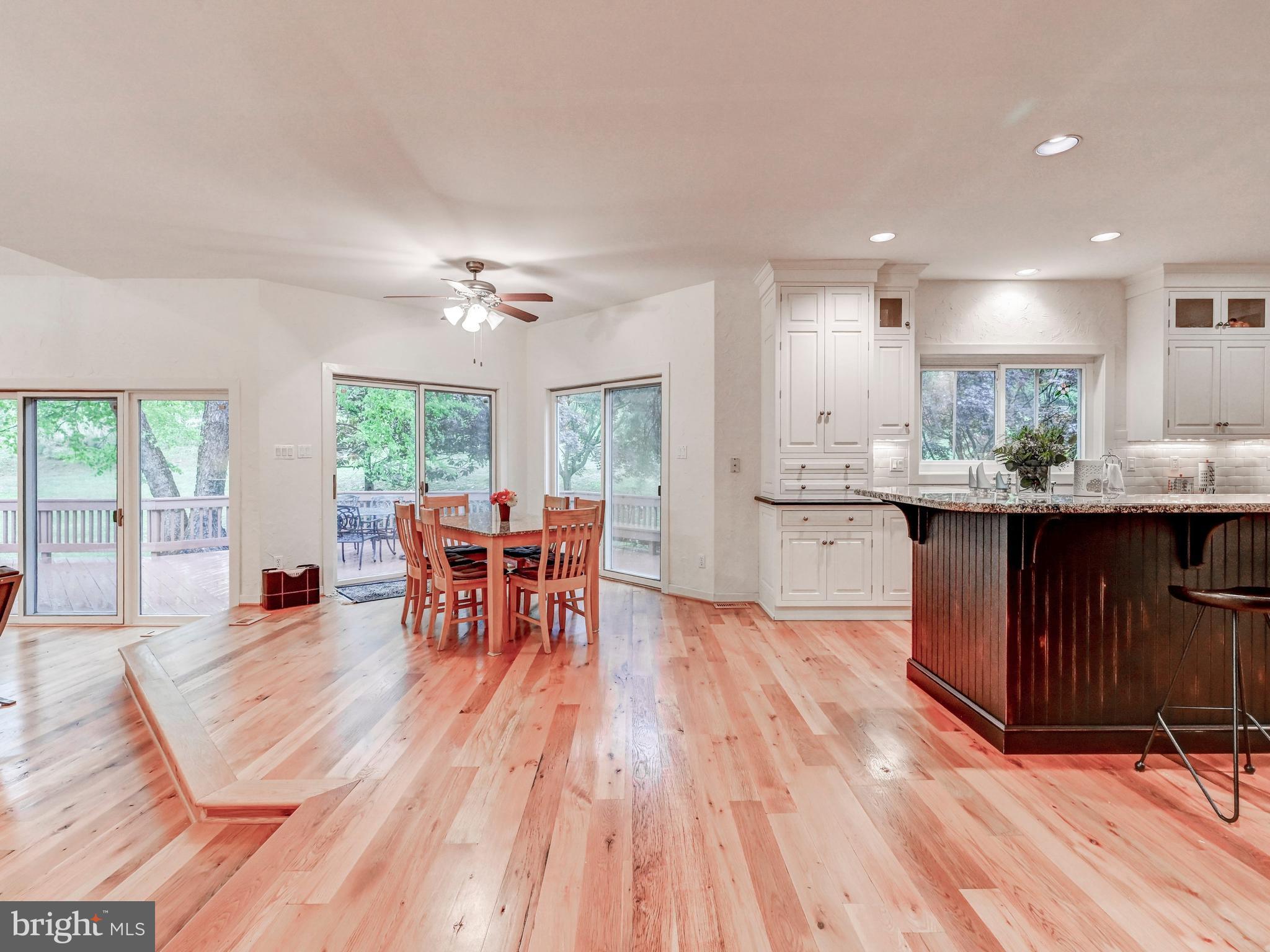 VALLEY BROOK - Residential