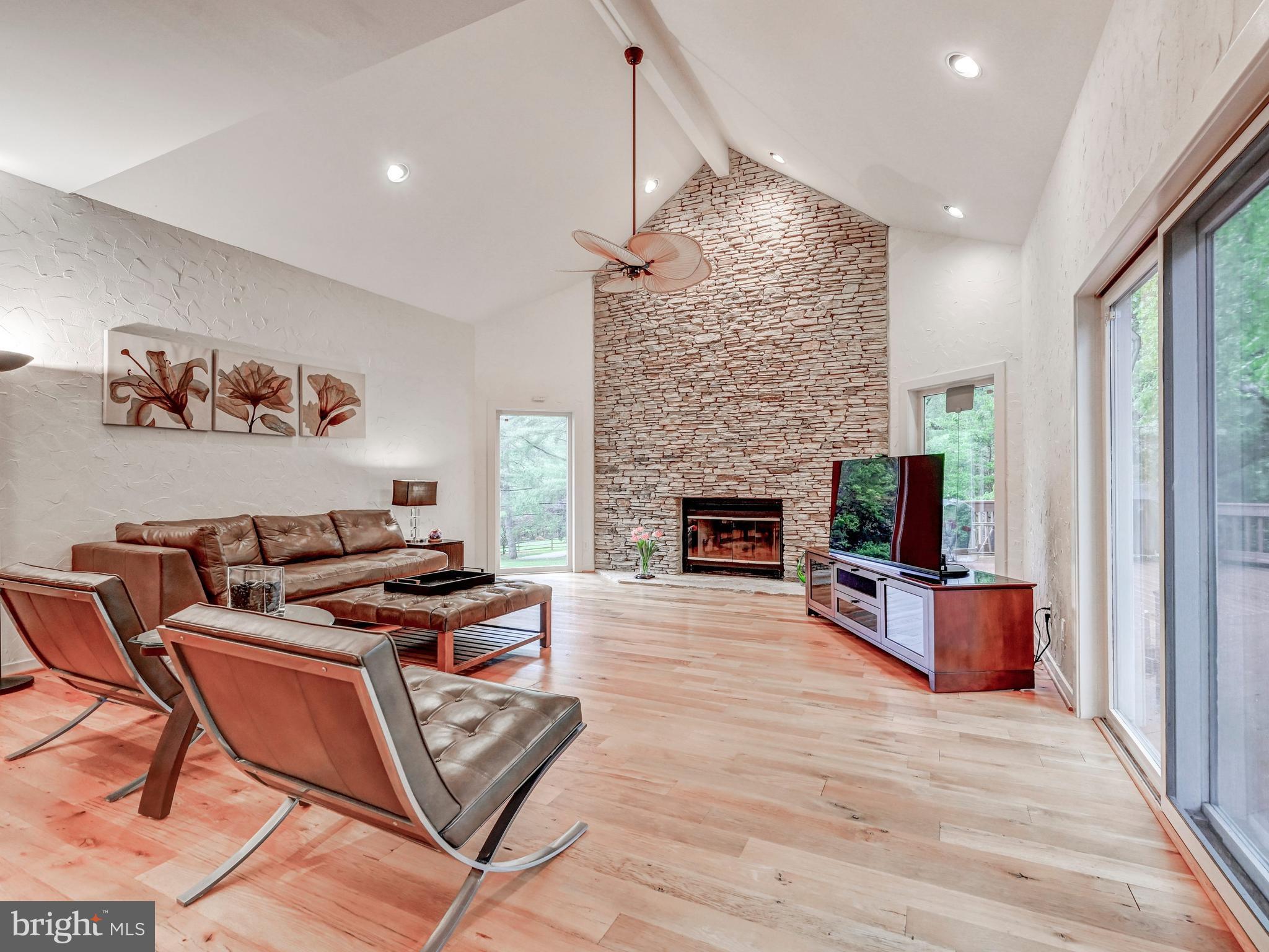 VALLEY BROOK - Residential