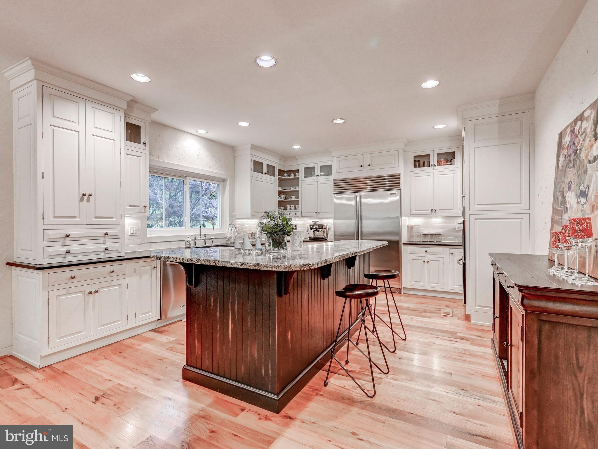 VALLEY BROOK - Residential