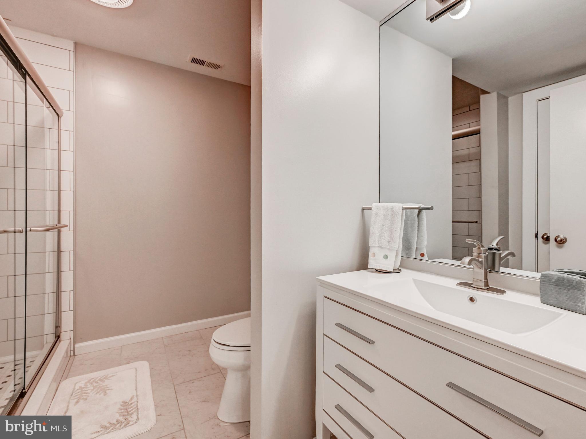 VALLEY BROOK - Residential