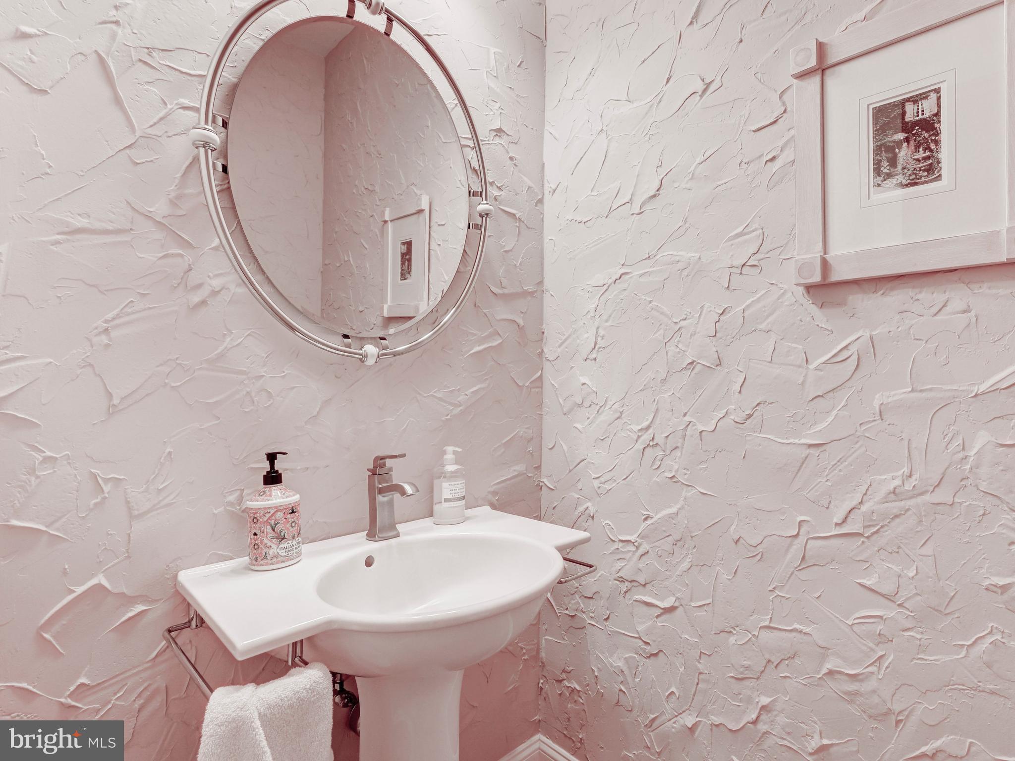 VALLEY BROOK - Residential