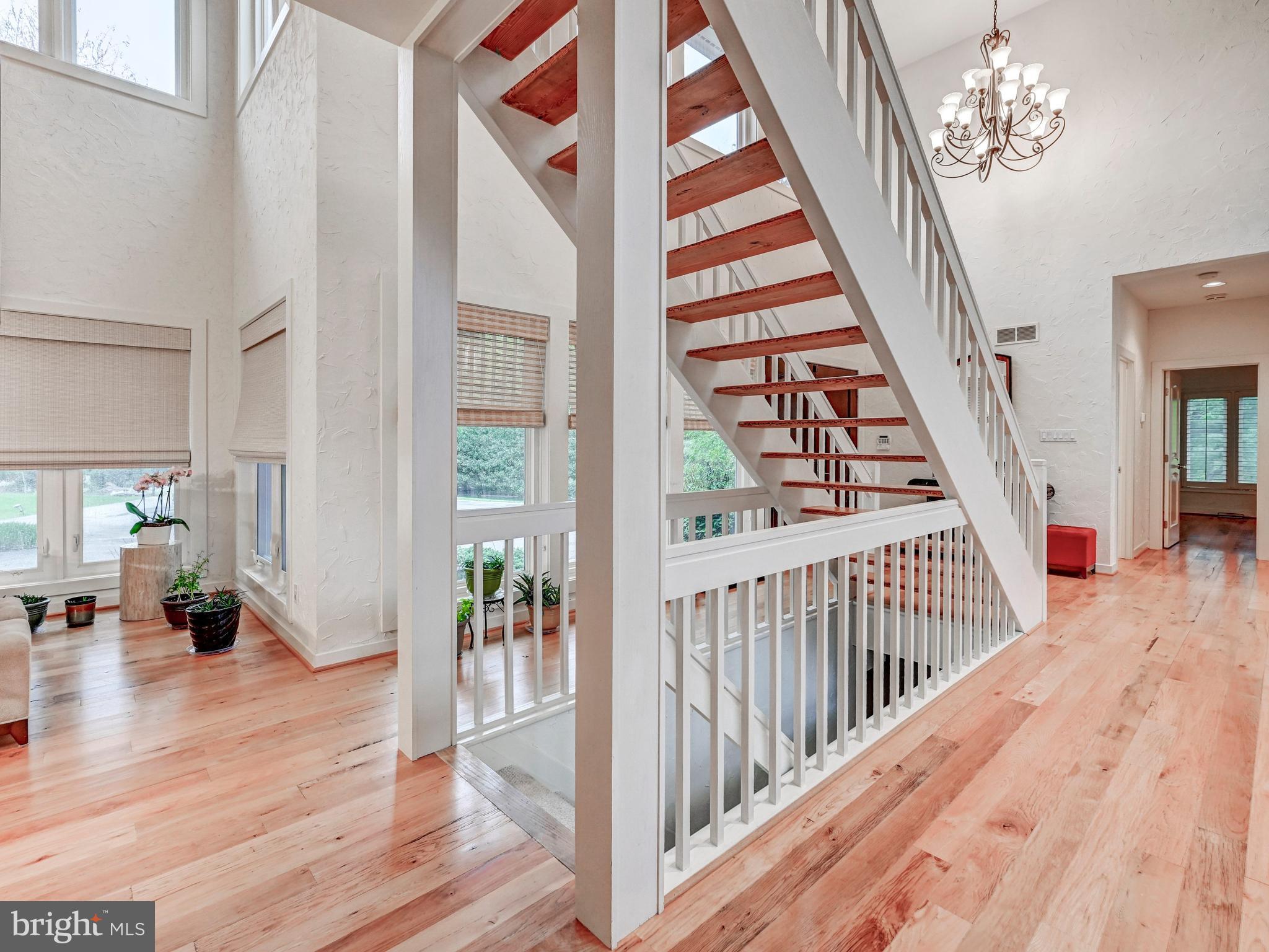 VALLEY BROOK - Residential