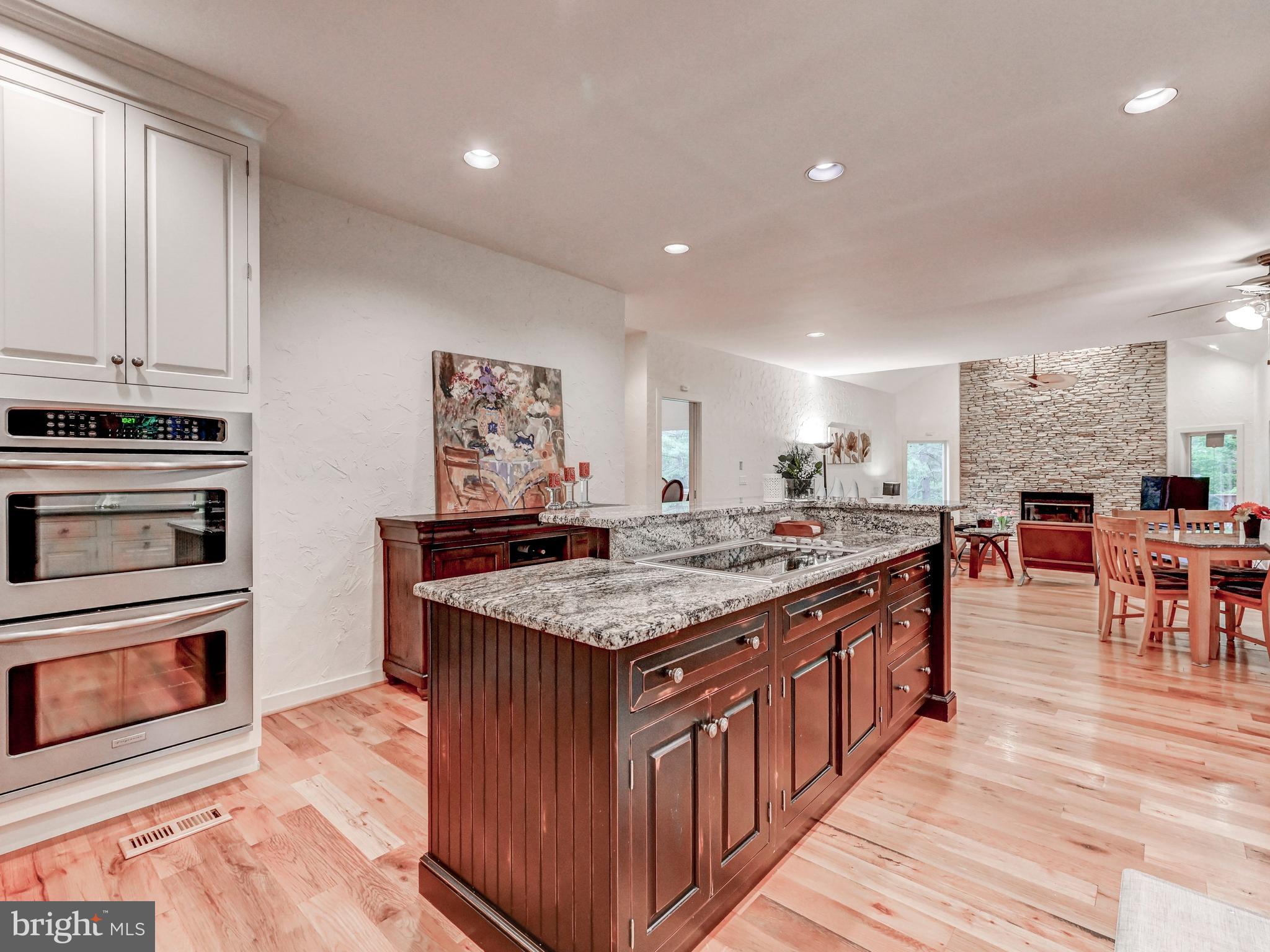 VALLEY BROOK - Residential