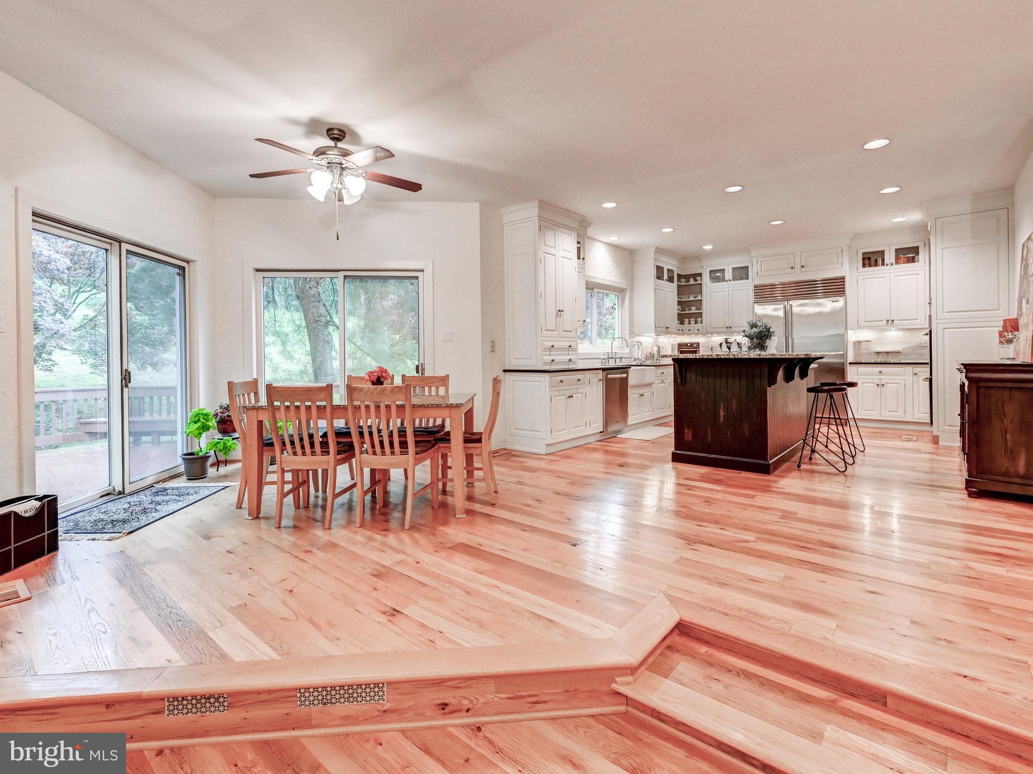 VALLEY BROOK - Residential