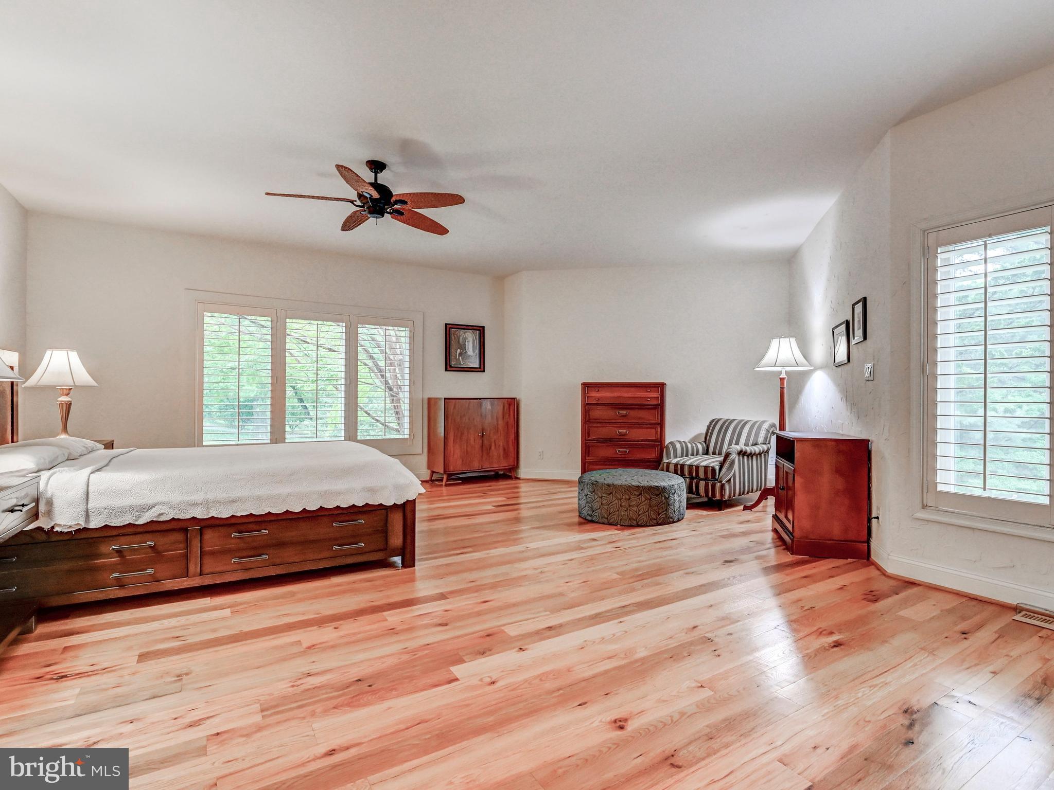 VALLEY BROOK - Residential