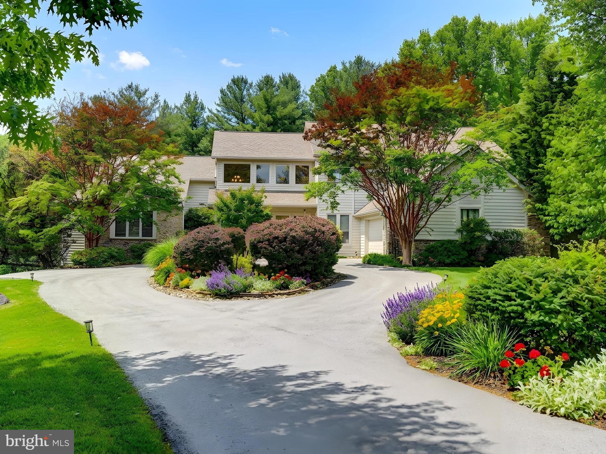 VALLEY BROOK - Residential