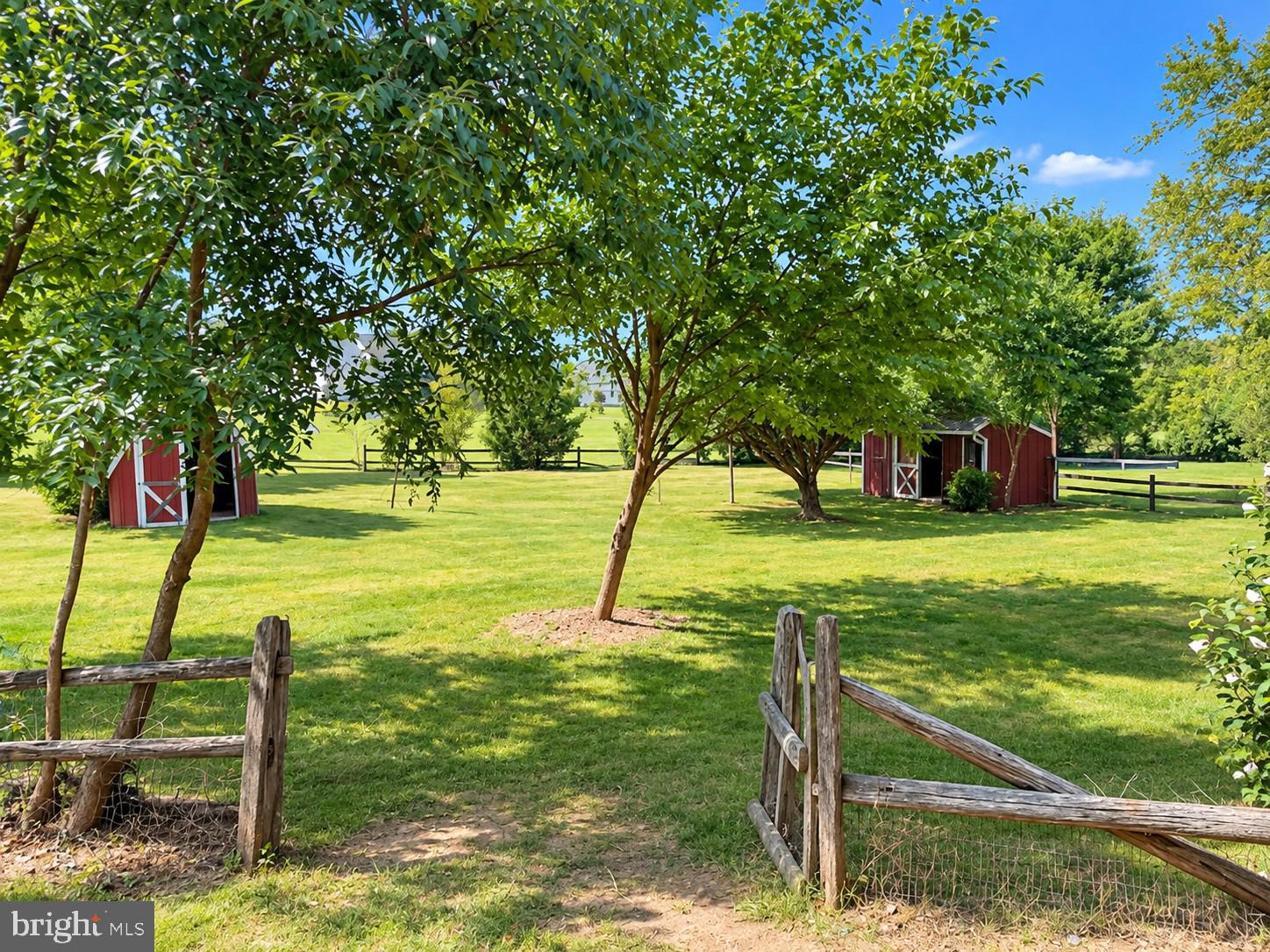 1422 TUSCAWILLA DRIVE