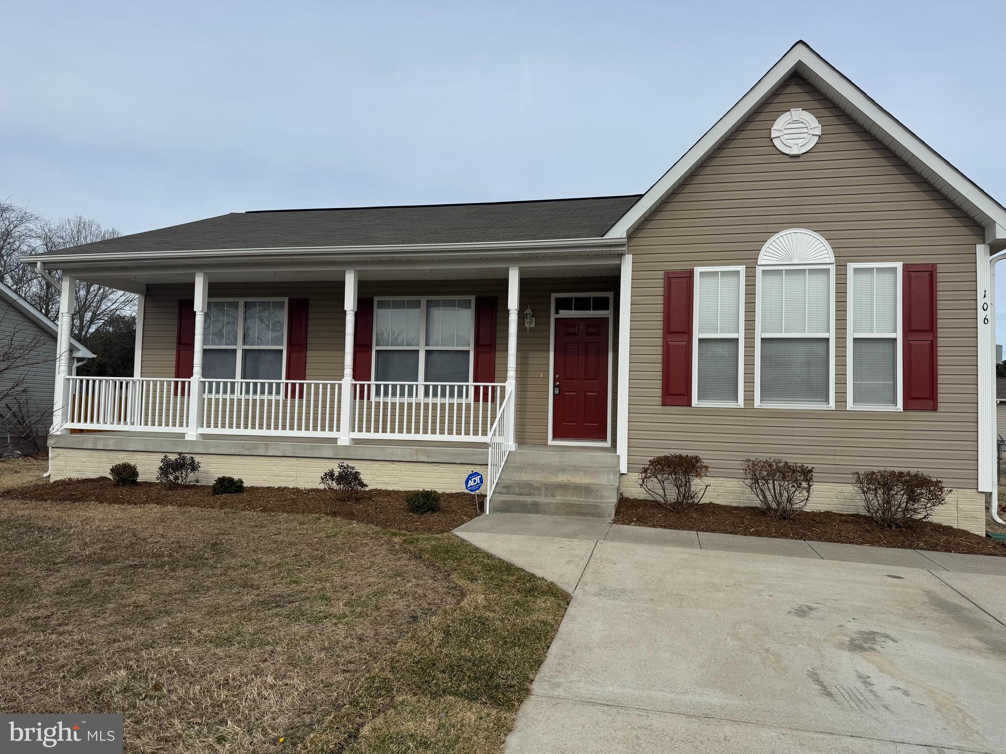 RIVERSIDE MEADOWS - Residential