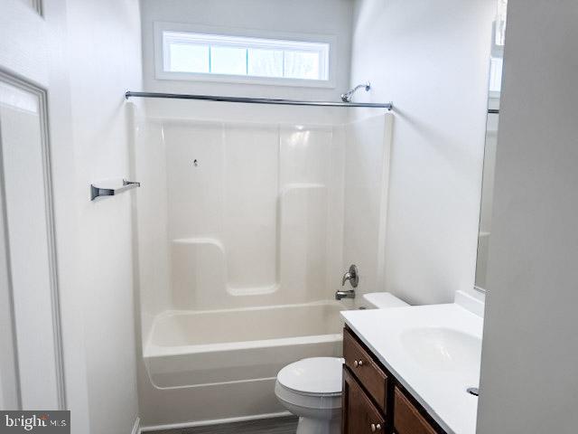 RIVERSIDE MEADOWS - Residential