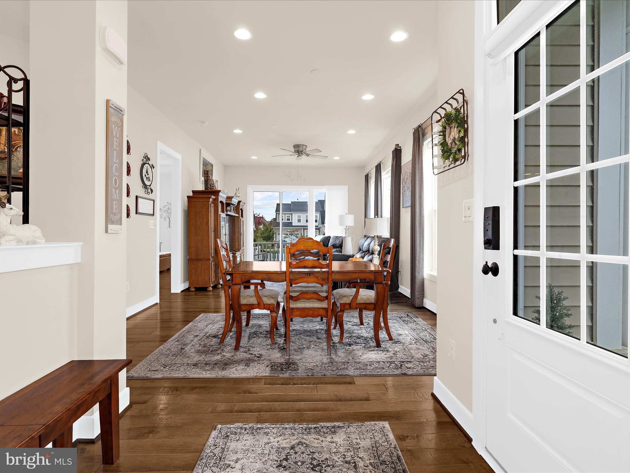 TWO RIVERS - Residential