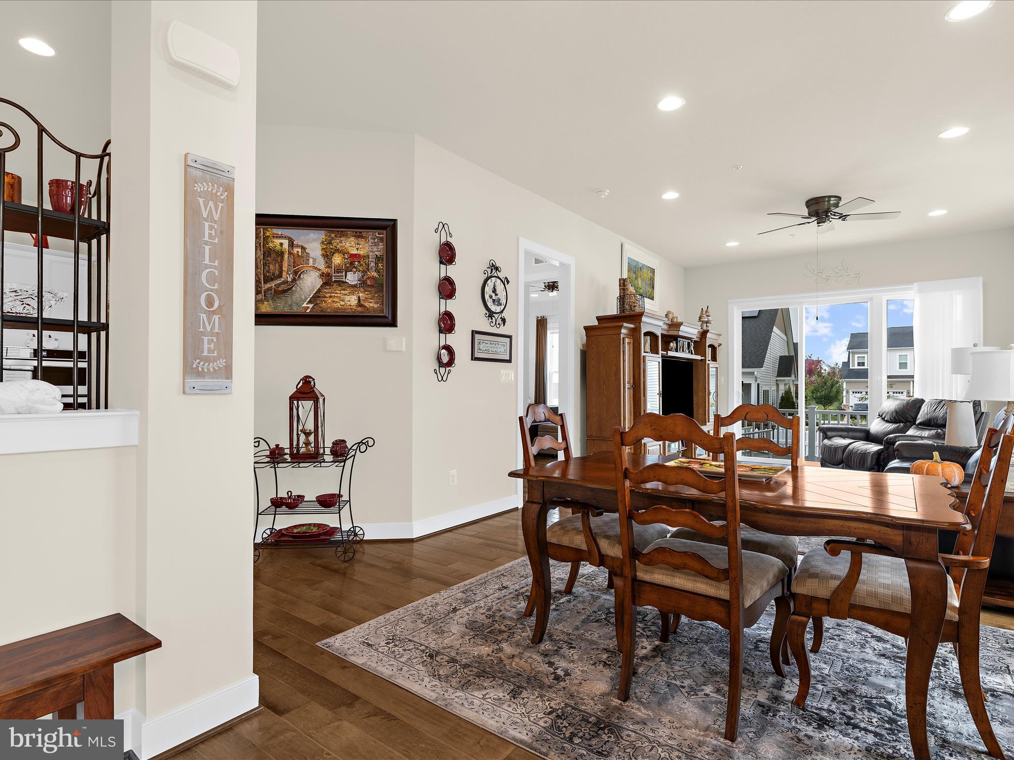 TWO RIVERS - Residential