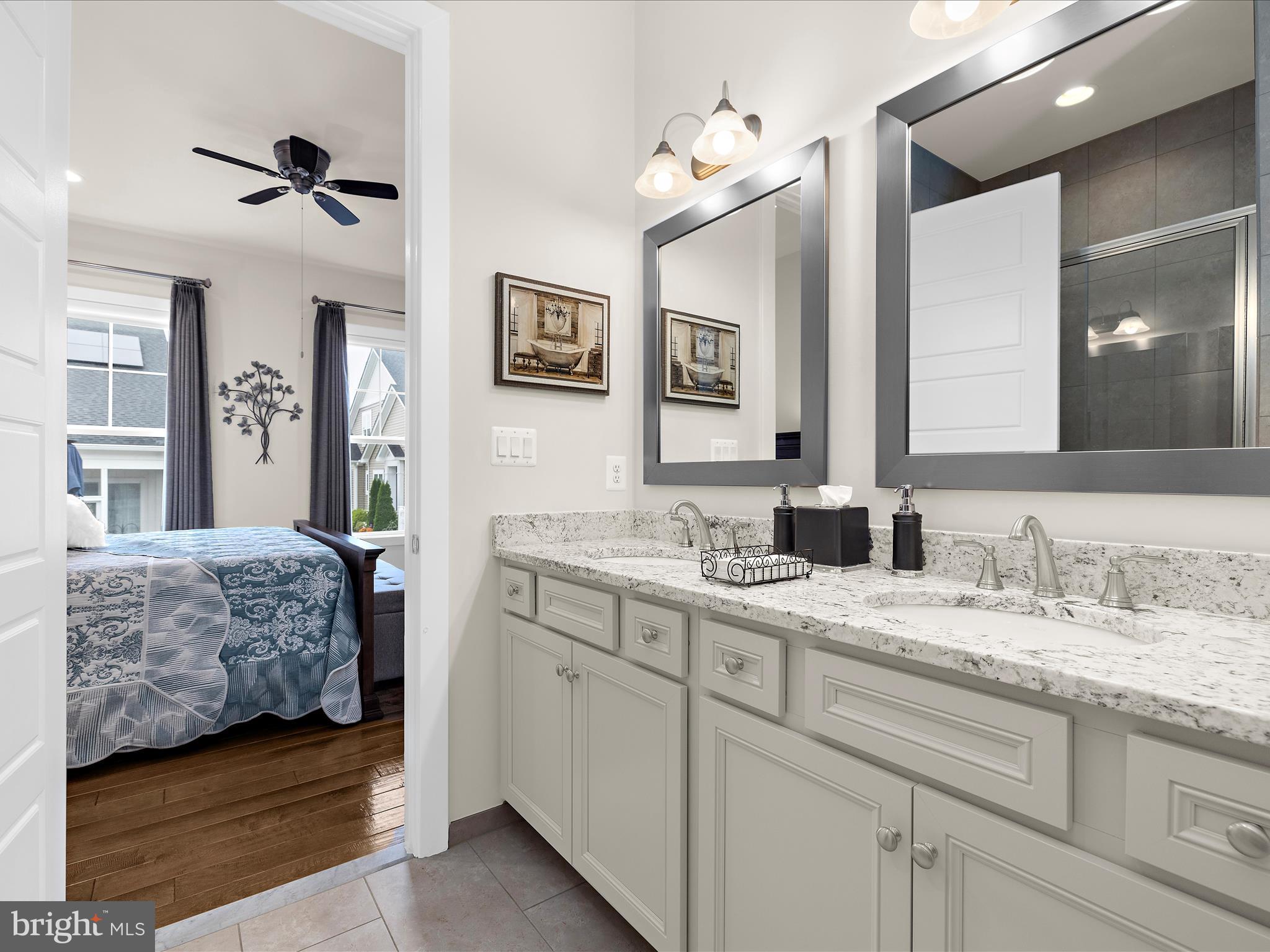 TWO RIVERS - Residential