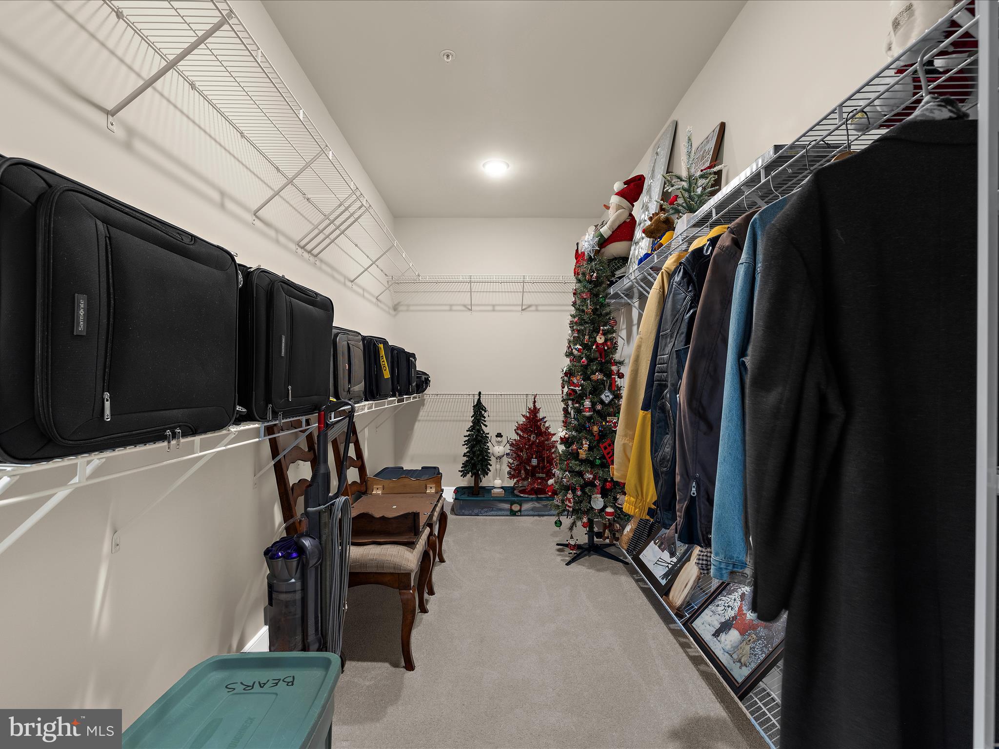 TWO RIVERS - Residential