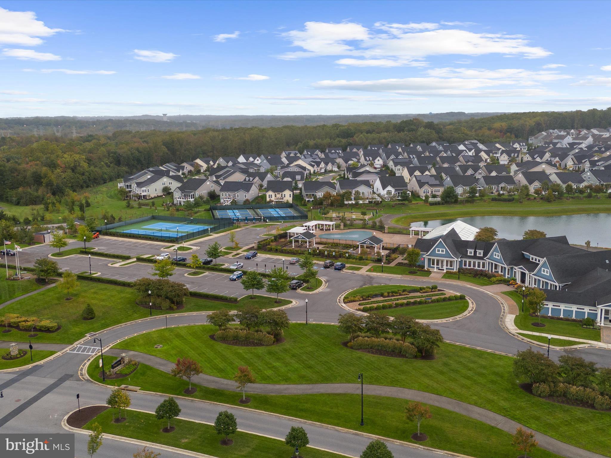 TWO RIVERS - Residential