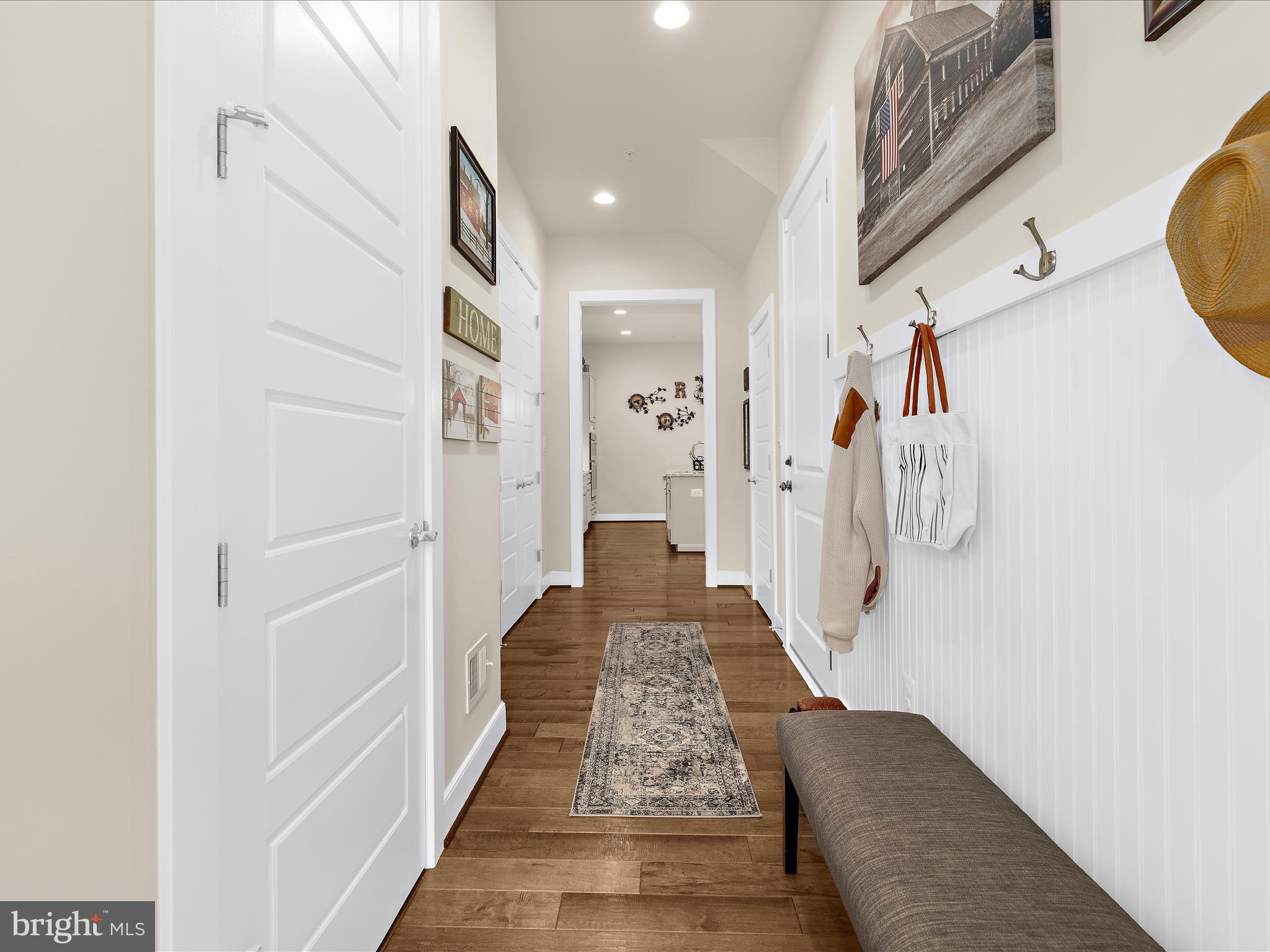 TWO RIVERS - Residential