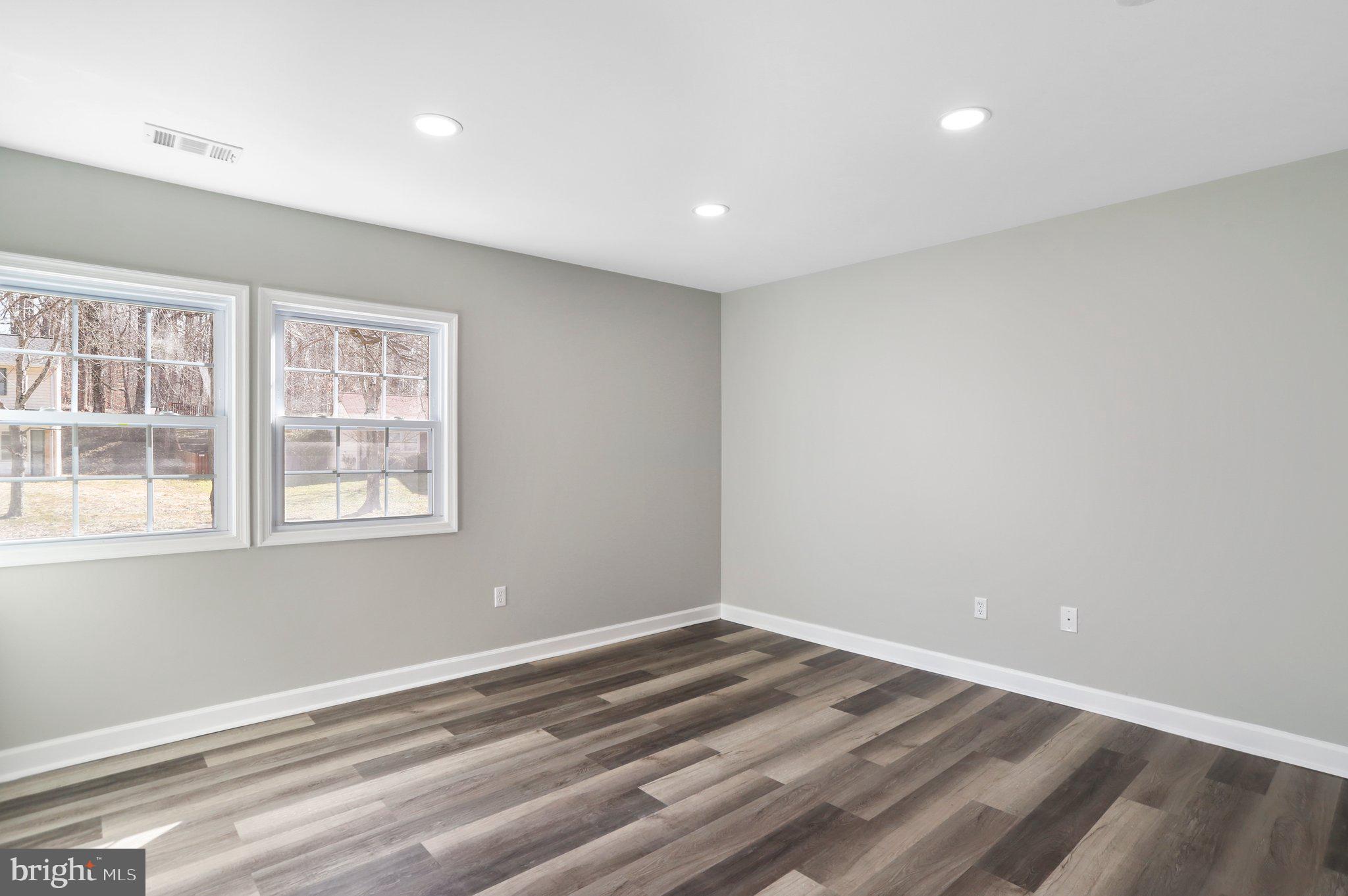 MARLTON - Residential