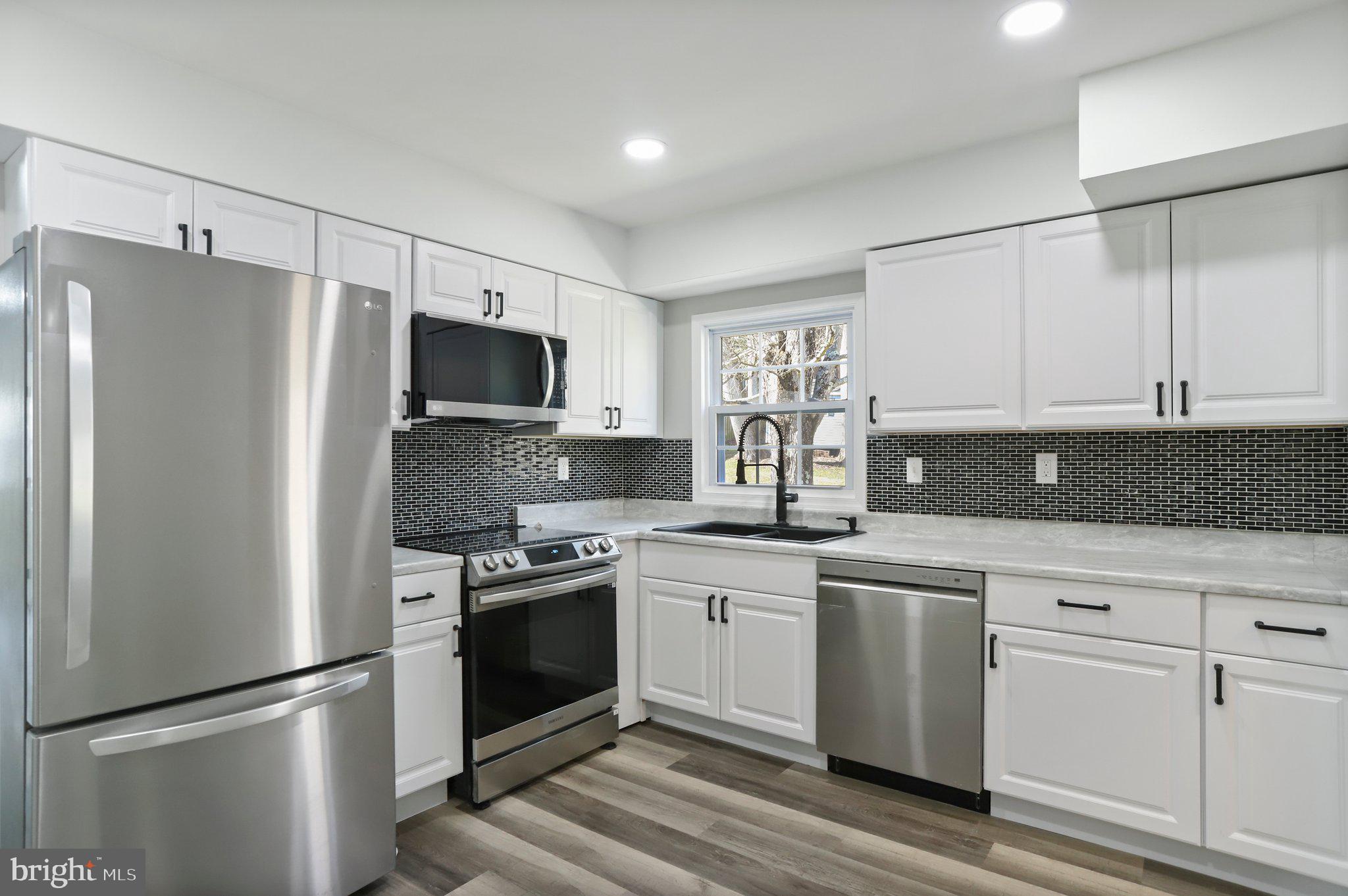 MARLTON - Residential