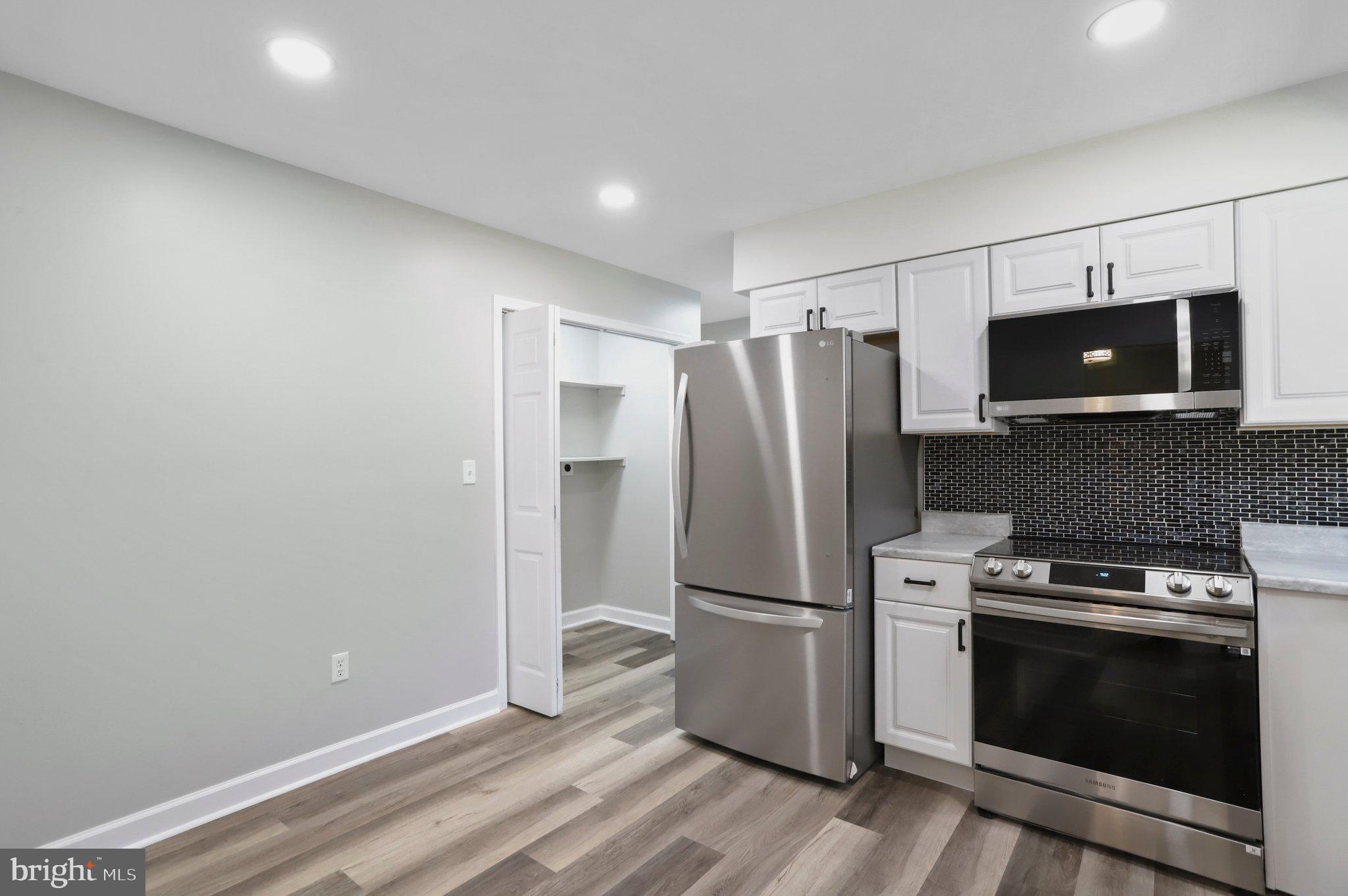 MARLTON - Residential