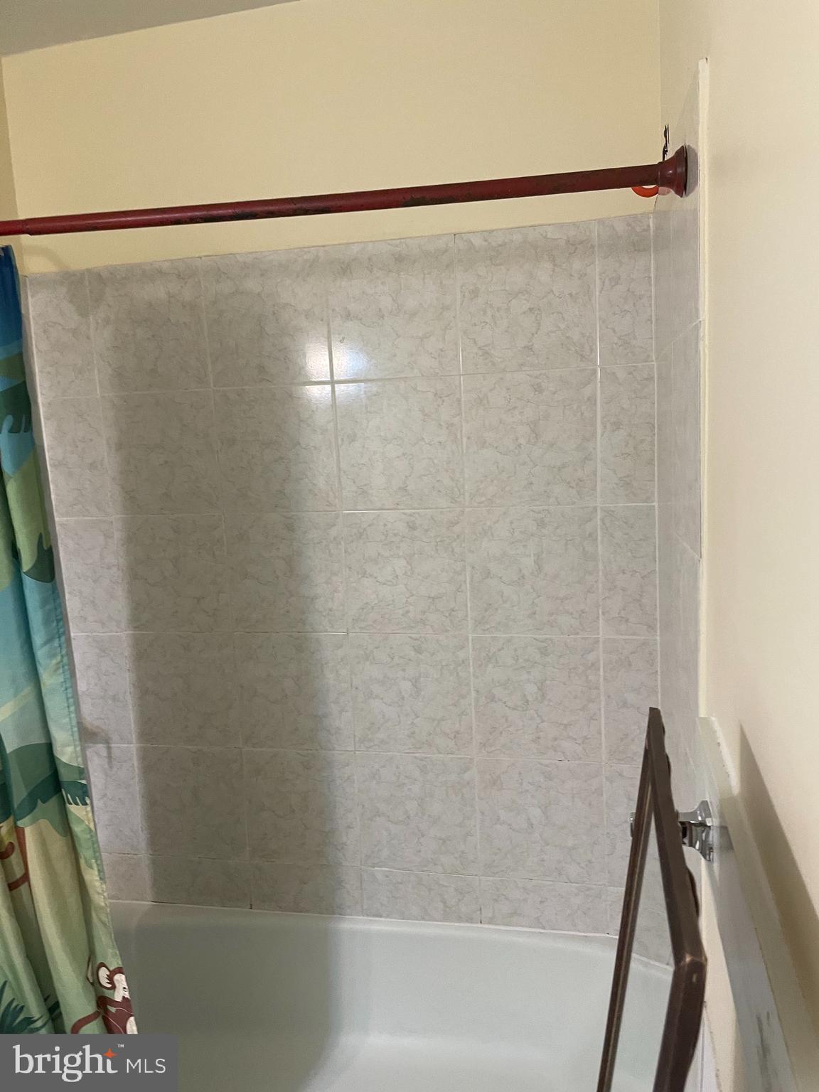 GREENFIELD FARM - Residential Lease