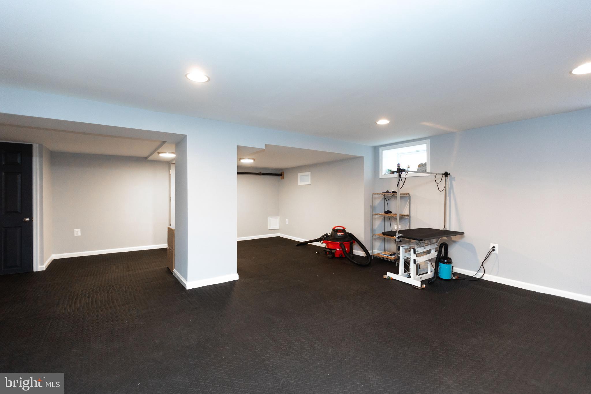 MAYFIELD - Residential