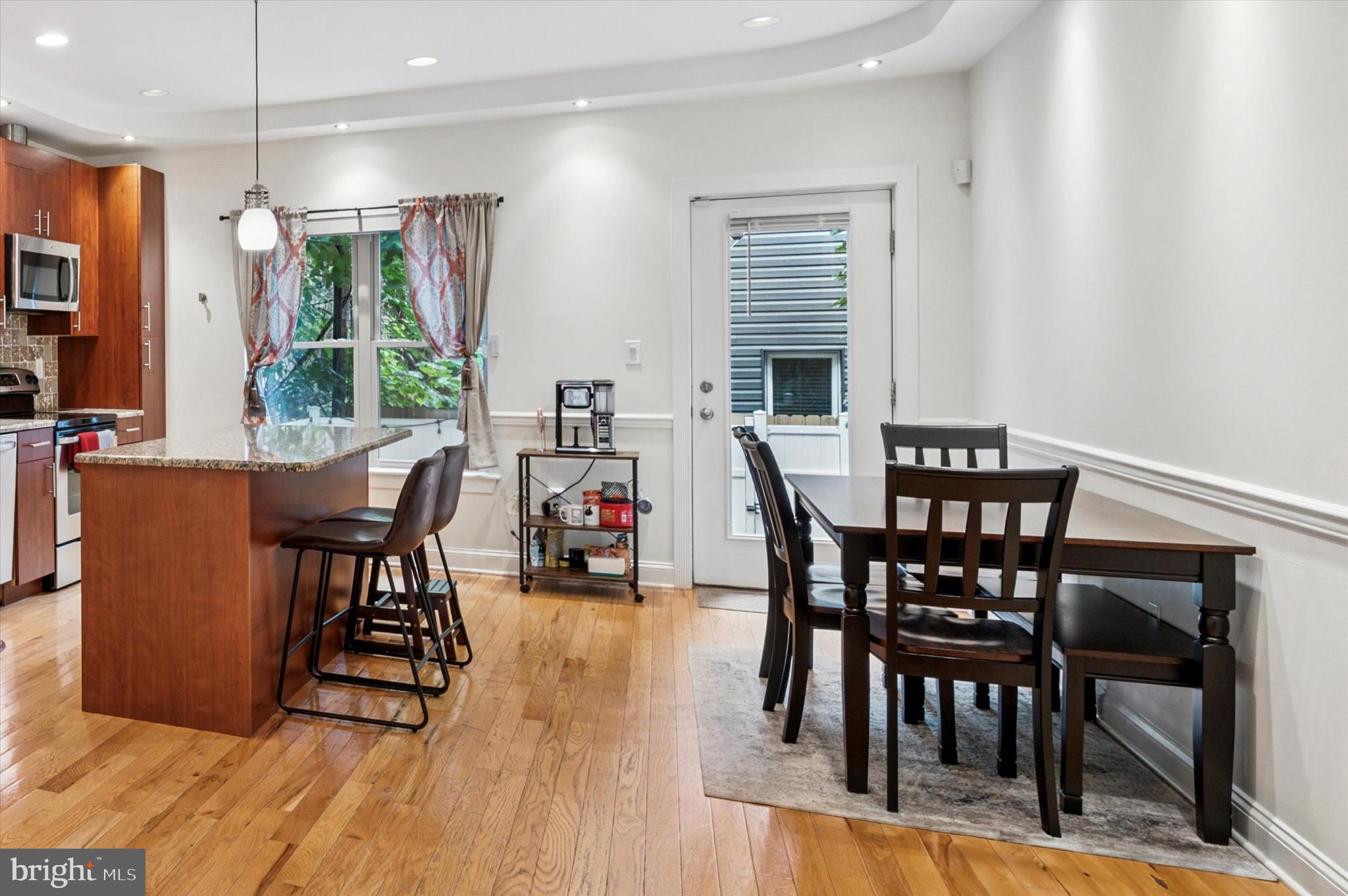 GRADUATE HOSPITAL - Residential Lease