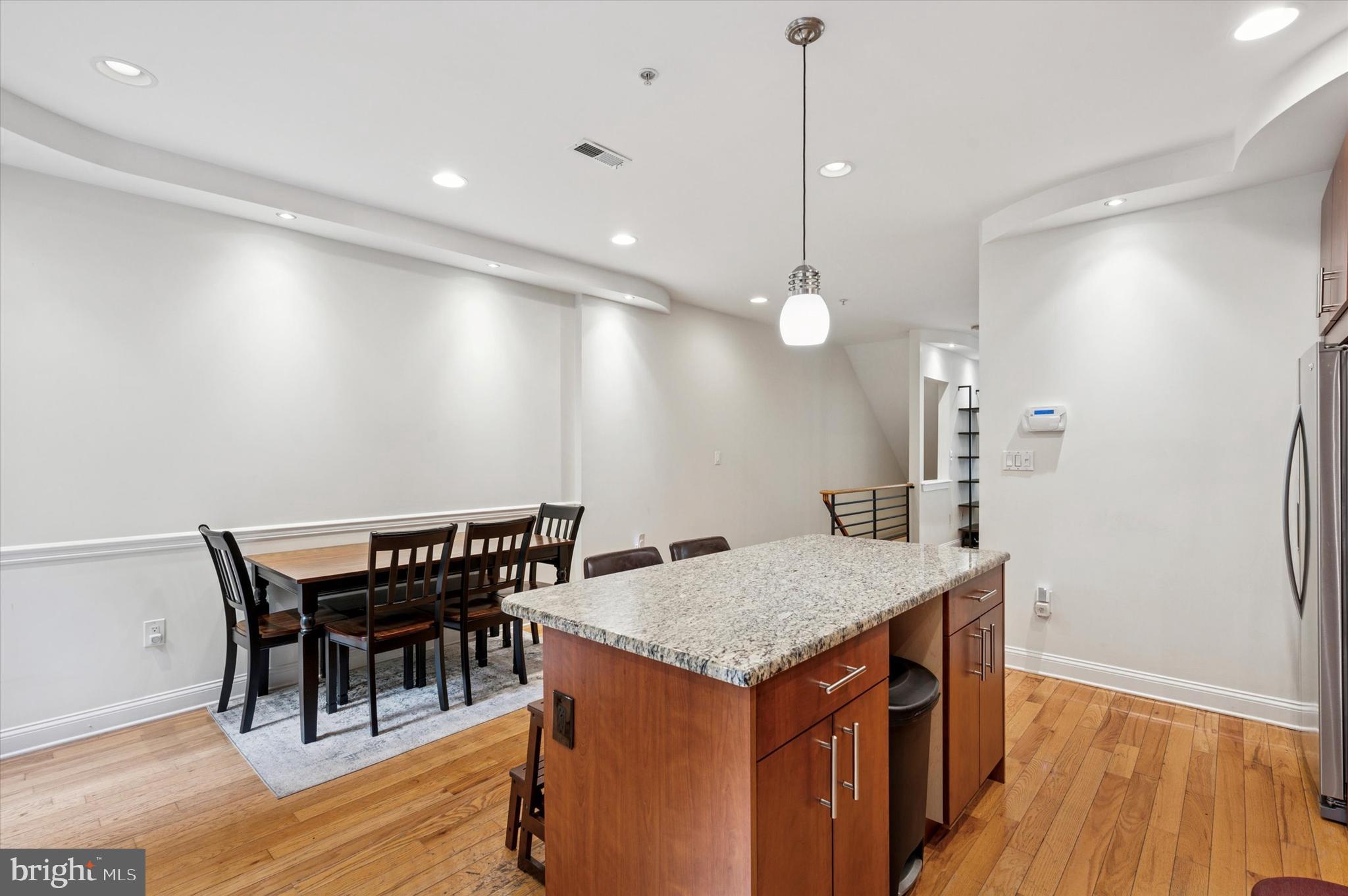 GRADUATE HOSPITAL - Residential Lease