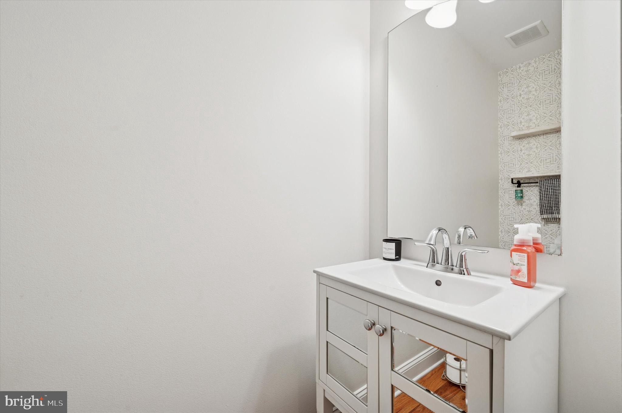 GRADUATE HOSPITAL - Residential Lease