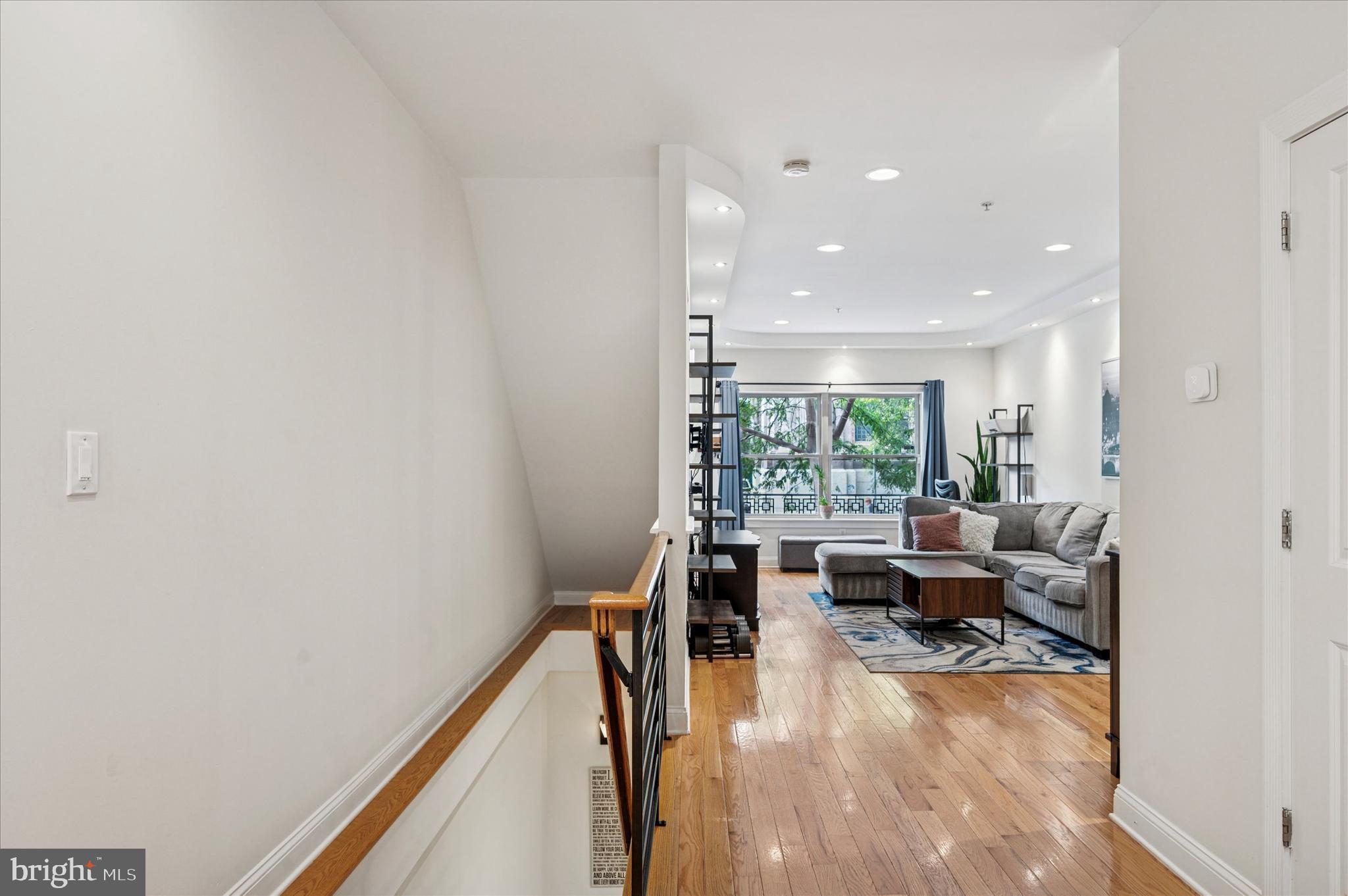 GRADUATE HOSPITAL - Residential Lease