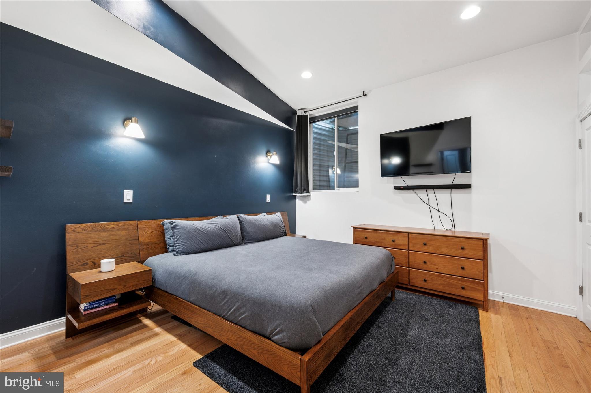 GRADUATE HOSPITAL - Residential Lease