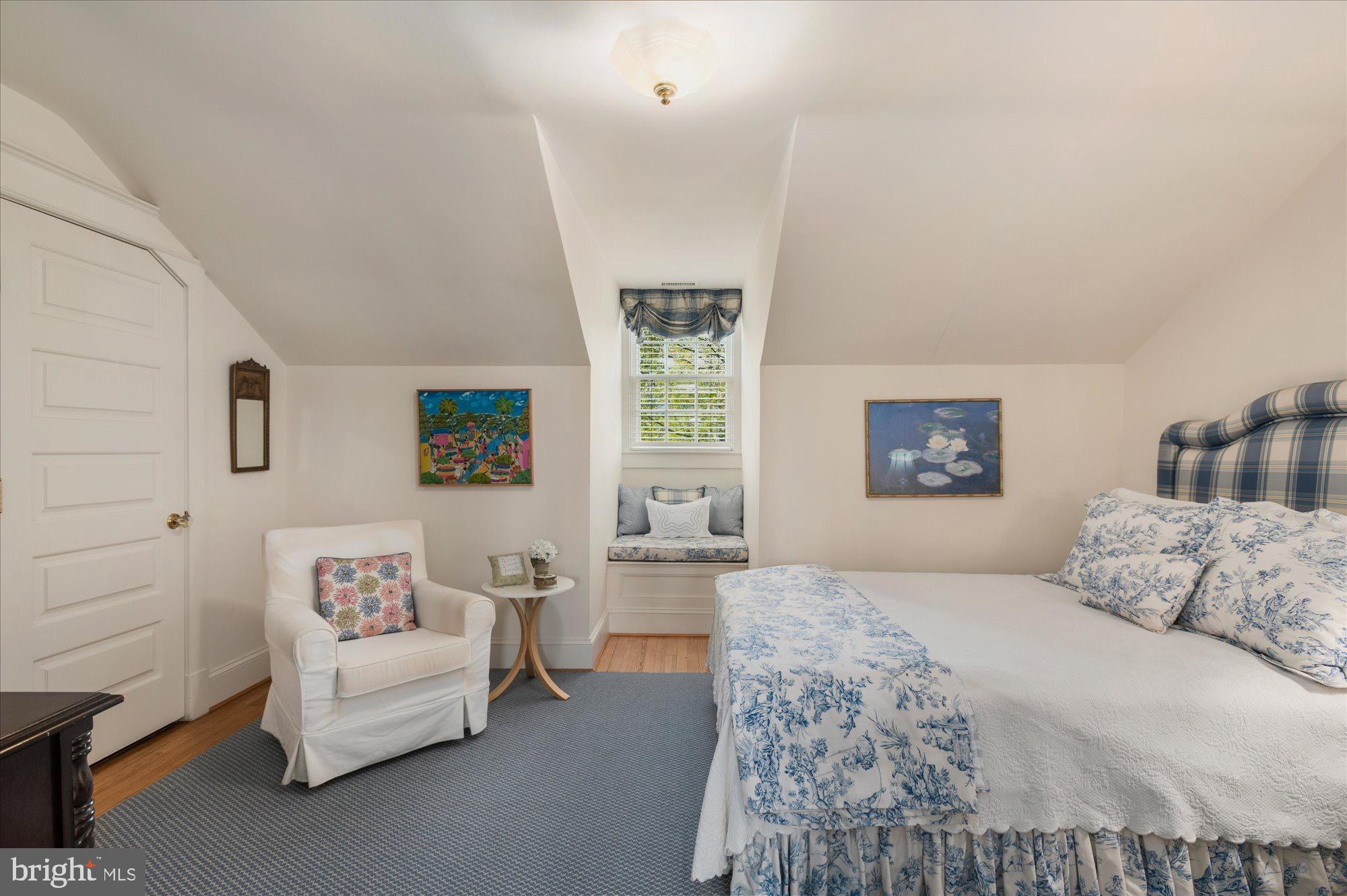 CLEVELAND PARK - Residential