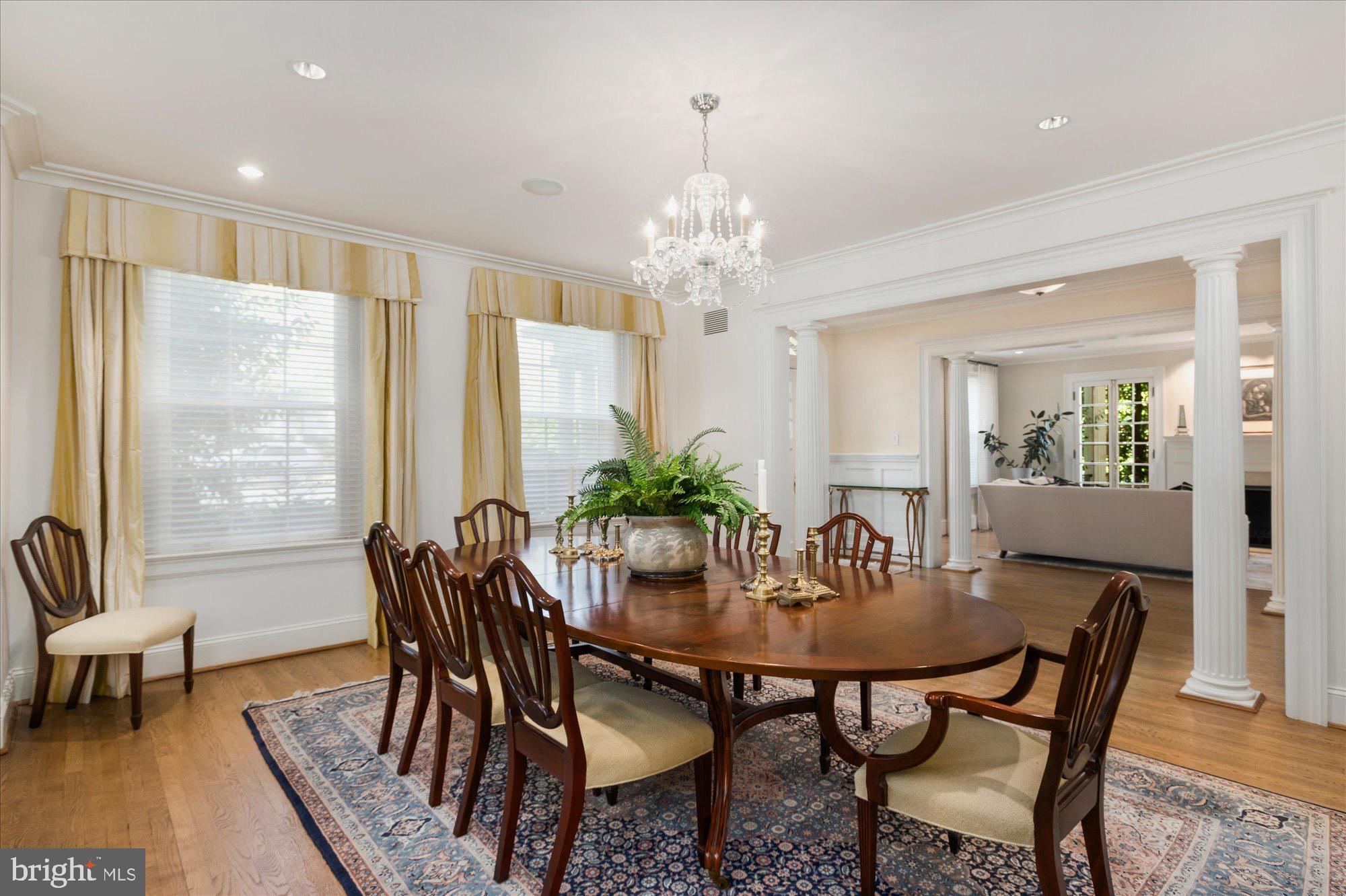 CLEVELAND PARK - Residential