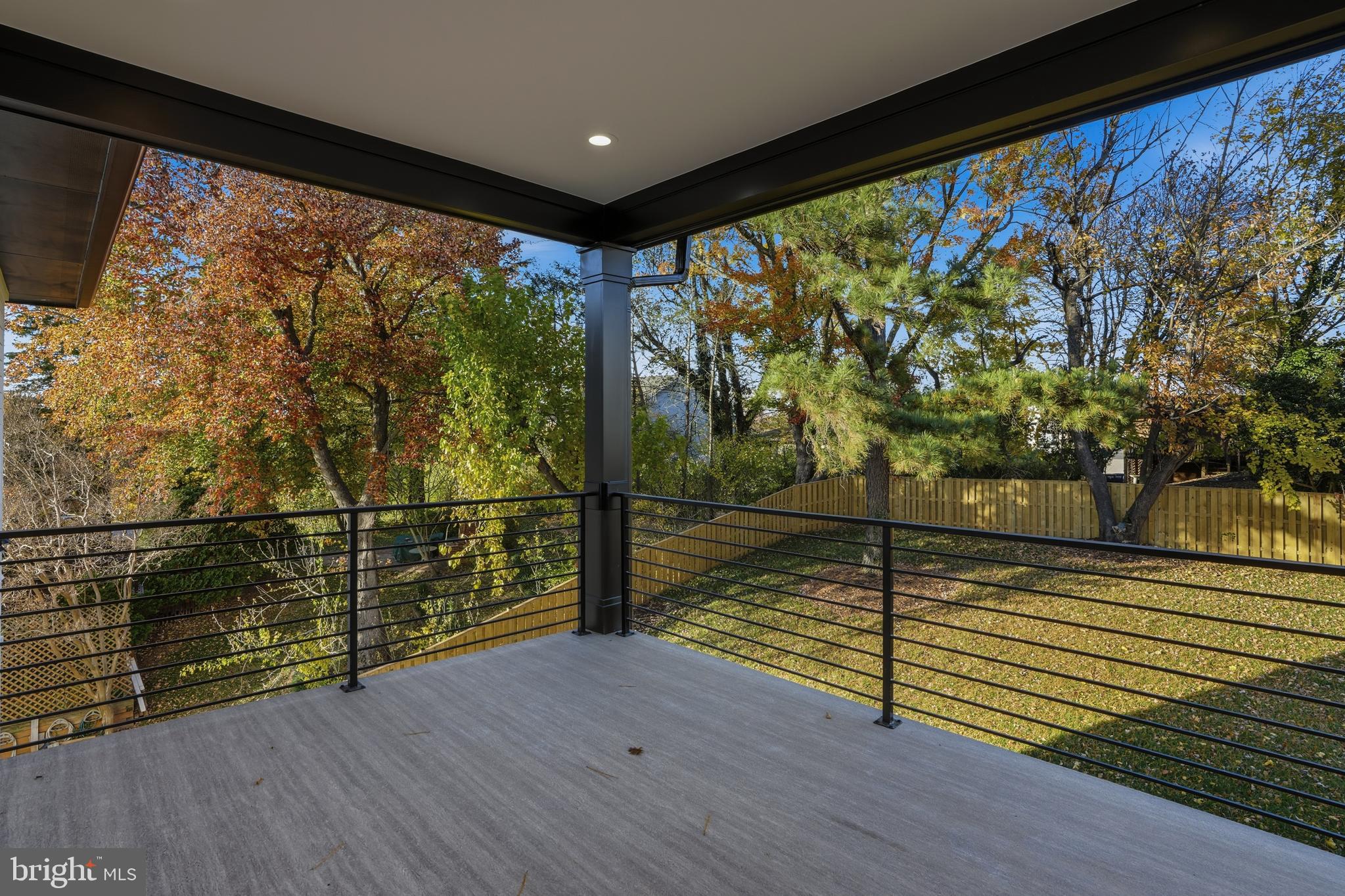 GRASS RIDGE - Residential