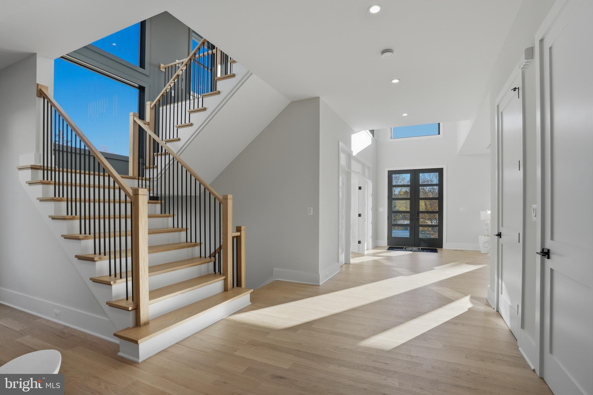 GRASS RIDGE - Residential