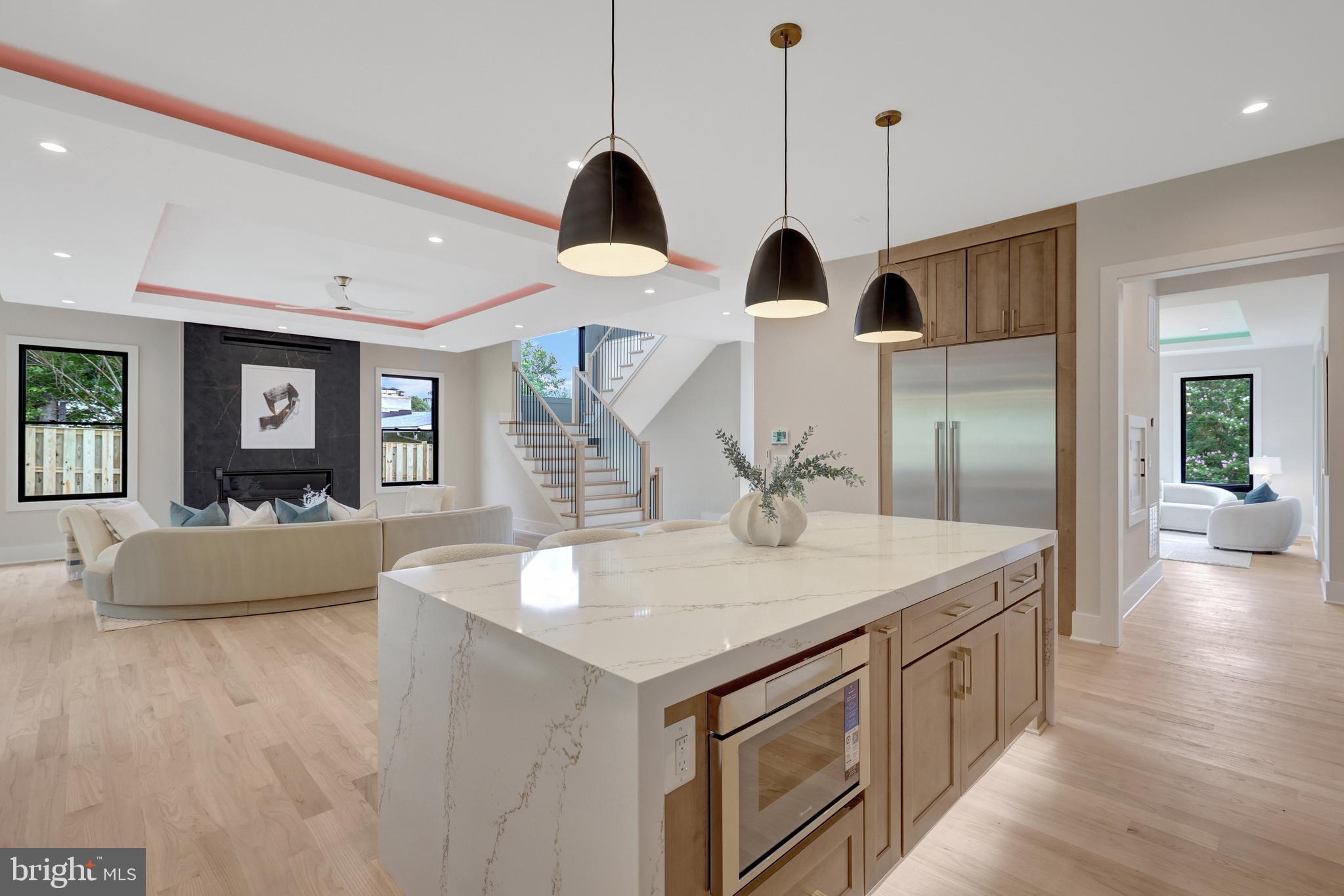 GRASS RIDGE - Residential