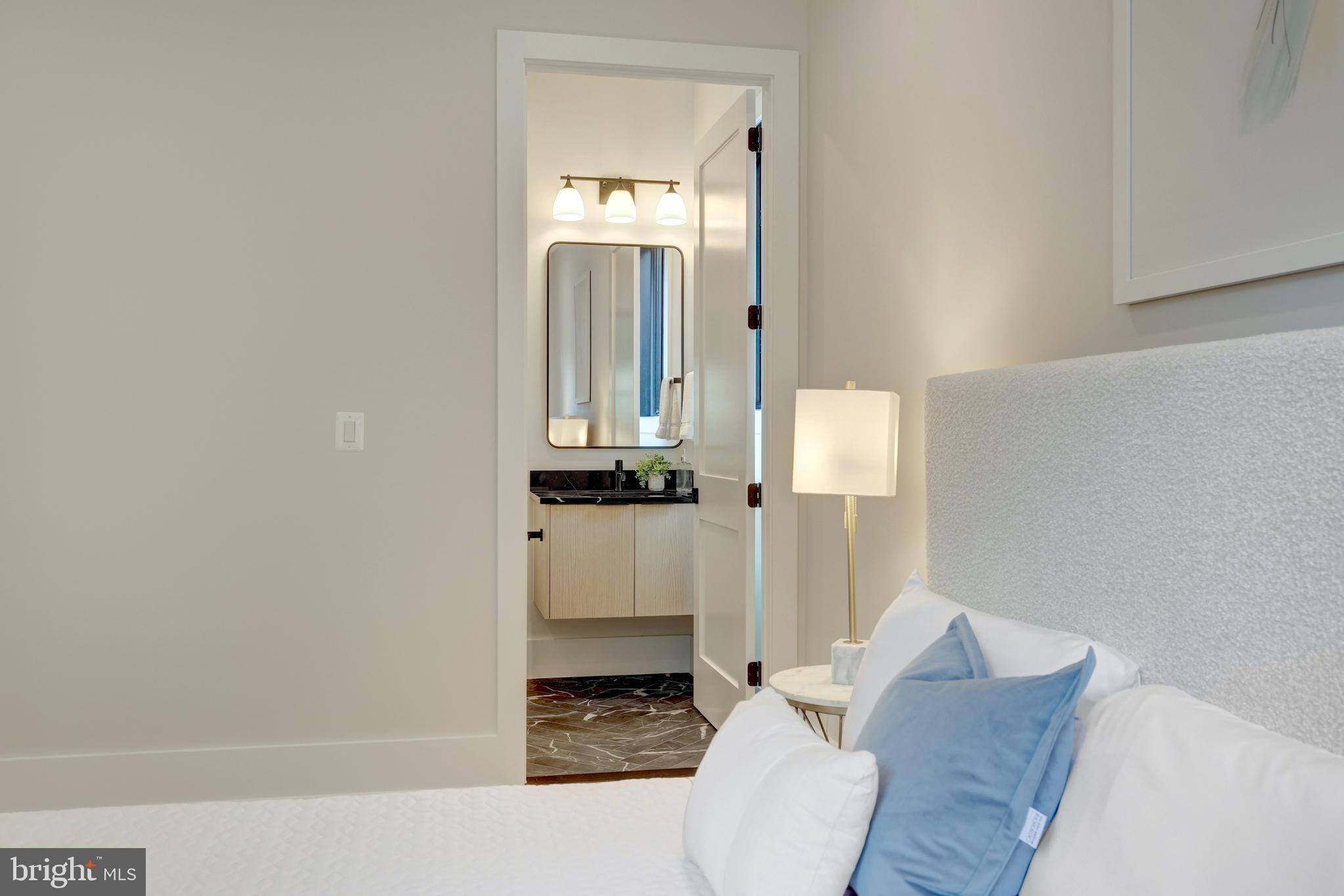 GRASS RIDGE - Residential