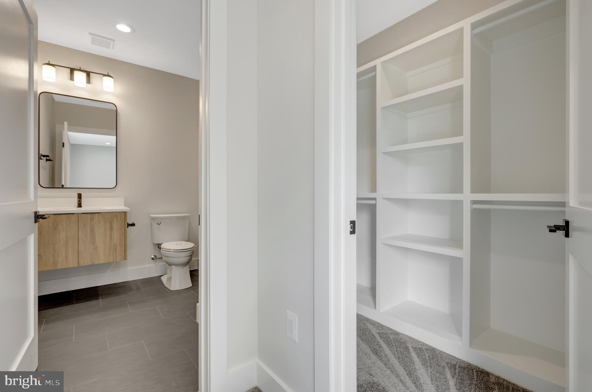 GRASS RIDGE - Residential