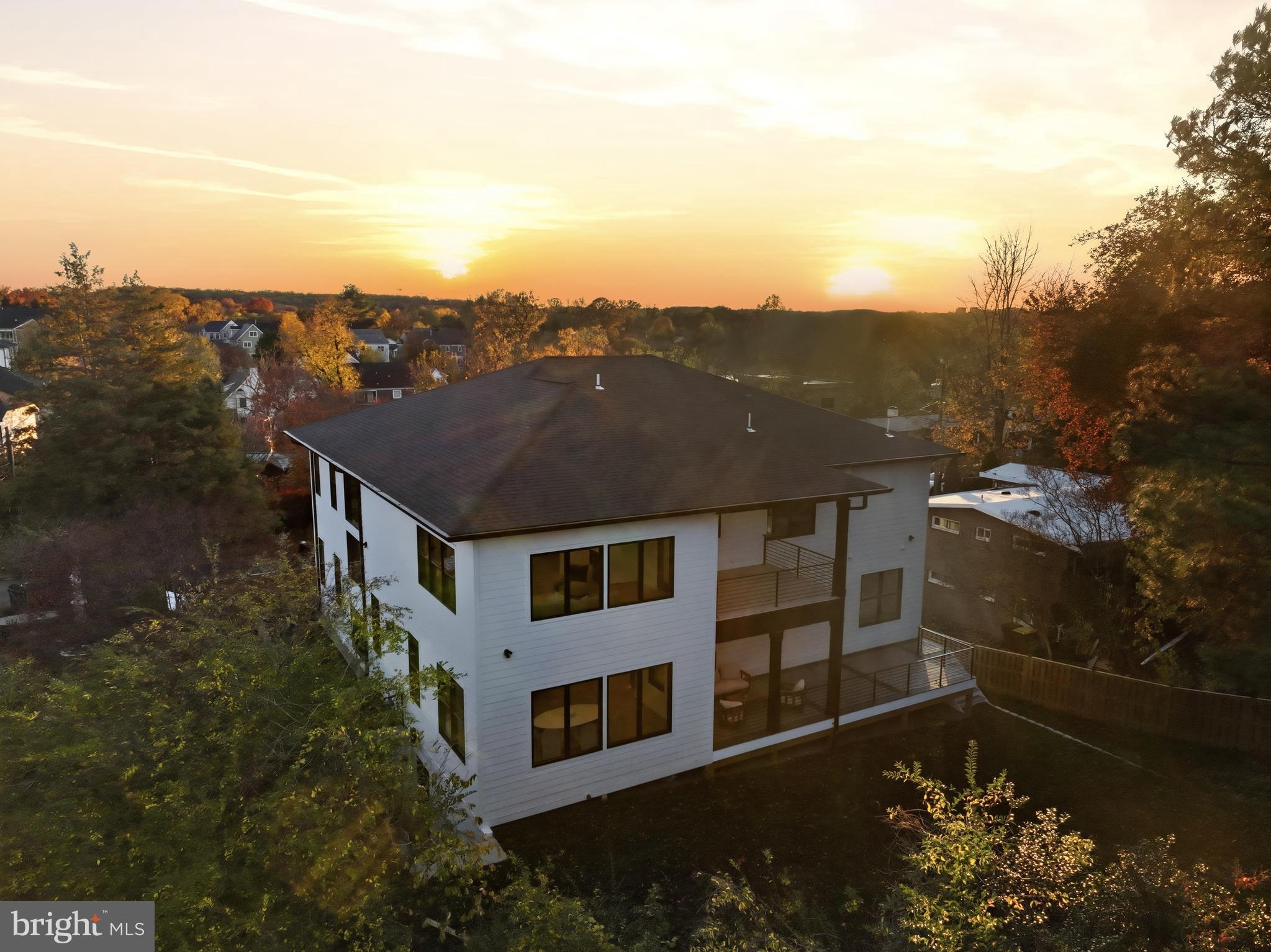 GRASS RIDGE - Residential