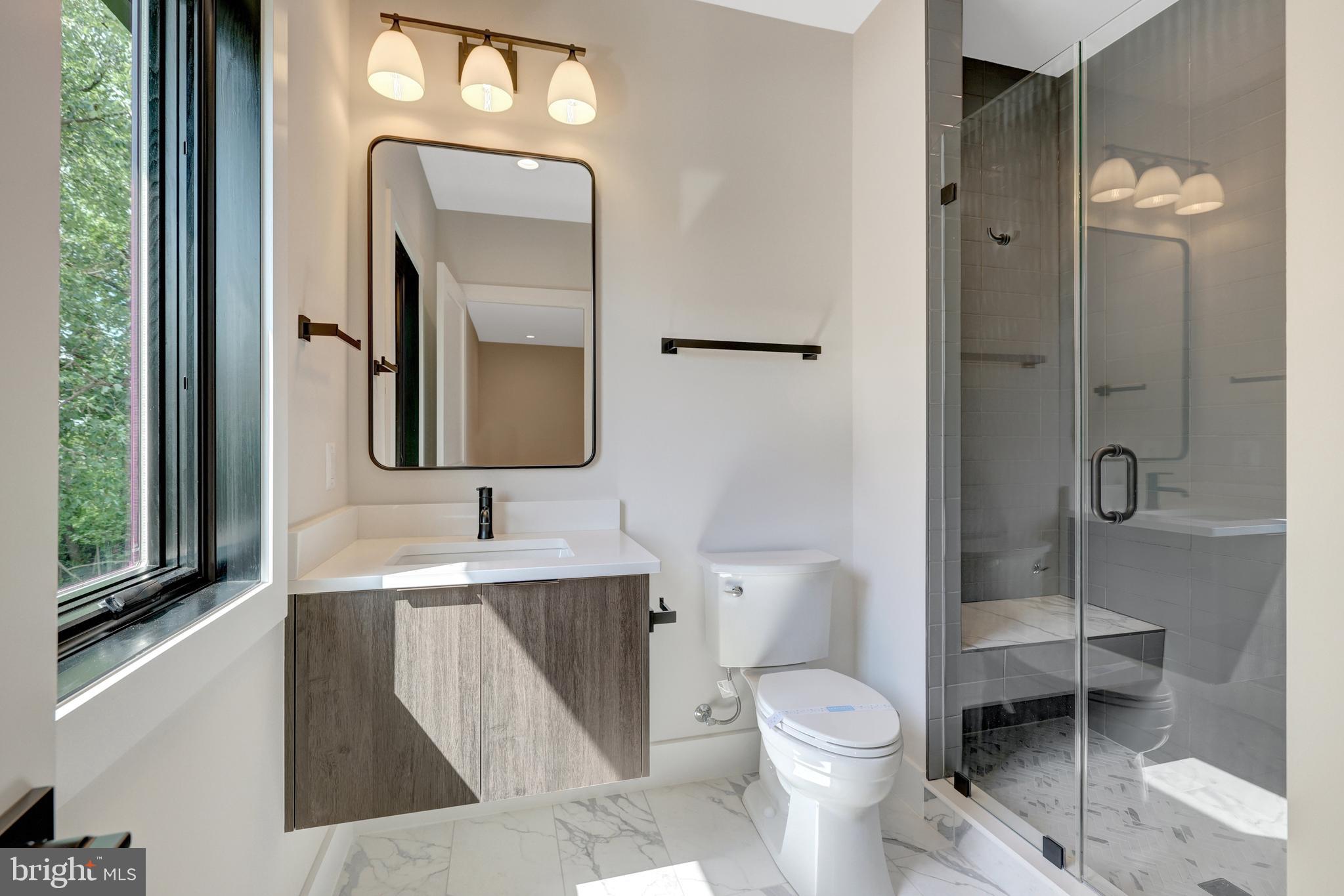 GRASS RIDGE - Residential