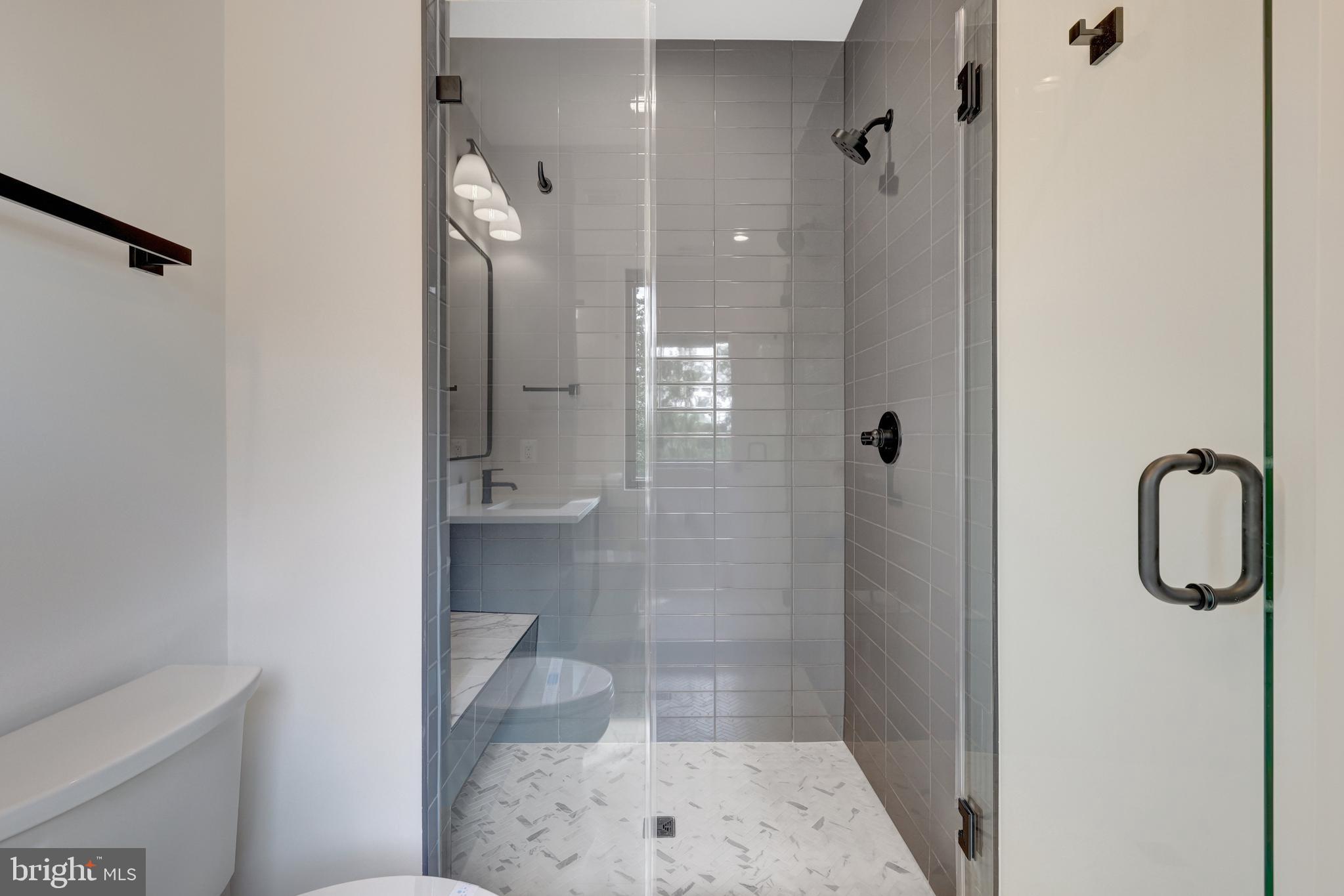 GRASS RIDGE - Residential