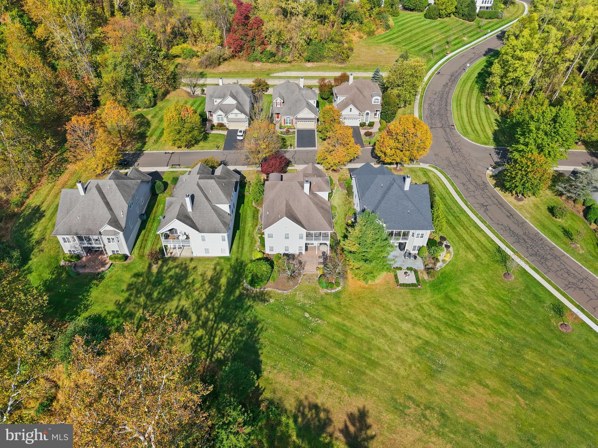 FOX RUN PRESERVE - Residential