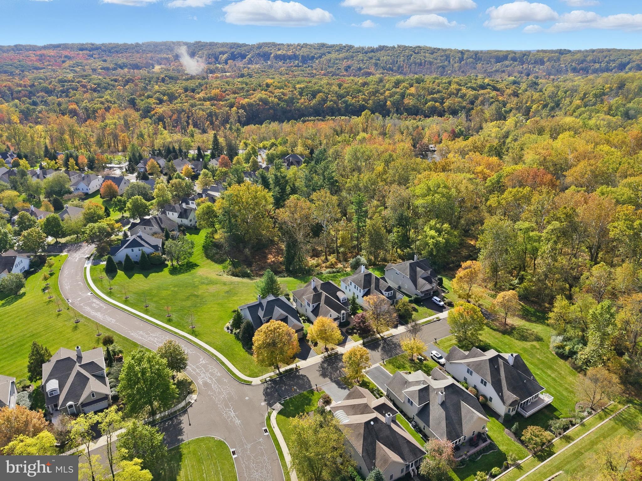 FOX RUN PRESERVE - Residential