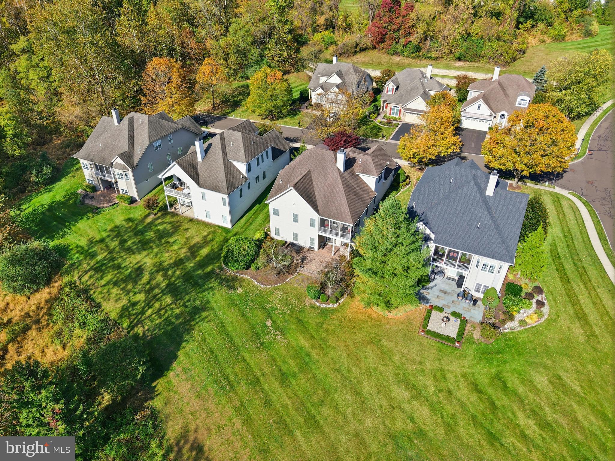 FOX RUN PRESERVE - Residential